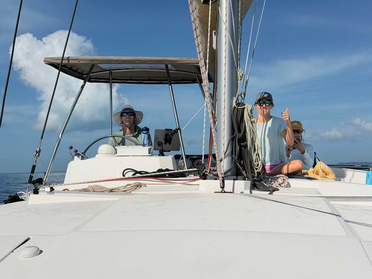 Voyage photo from Through the cut….