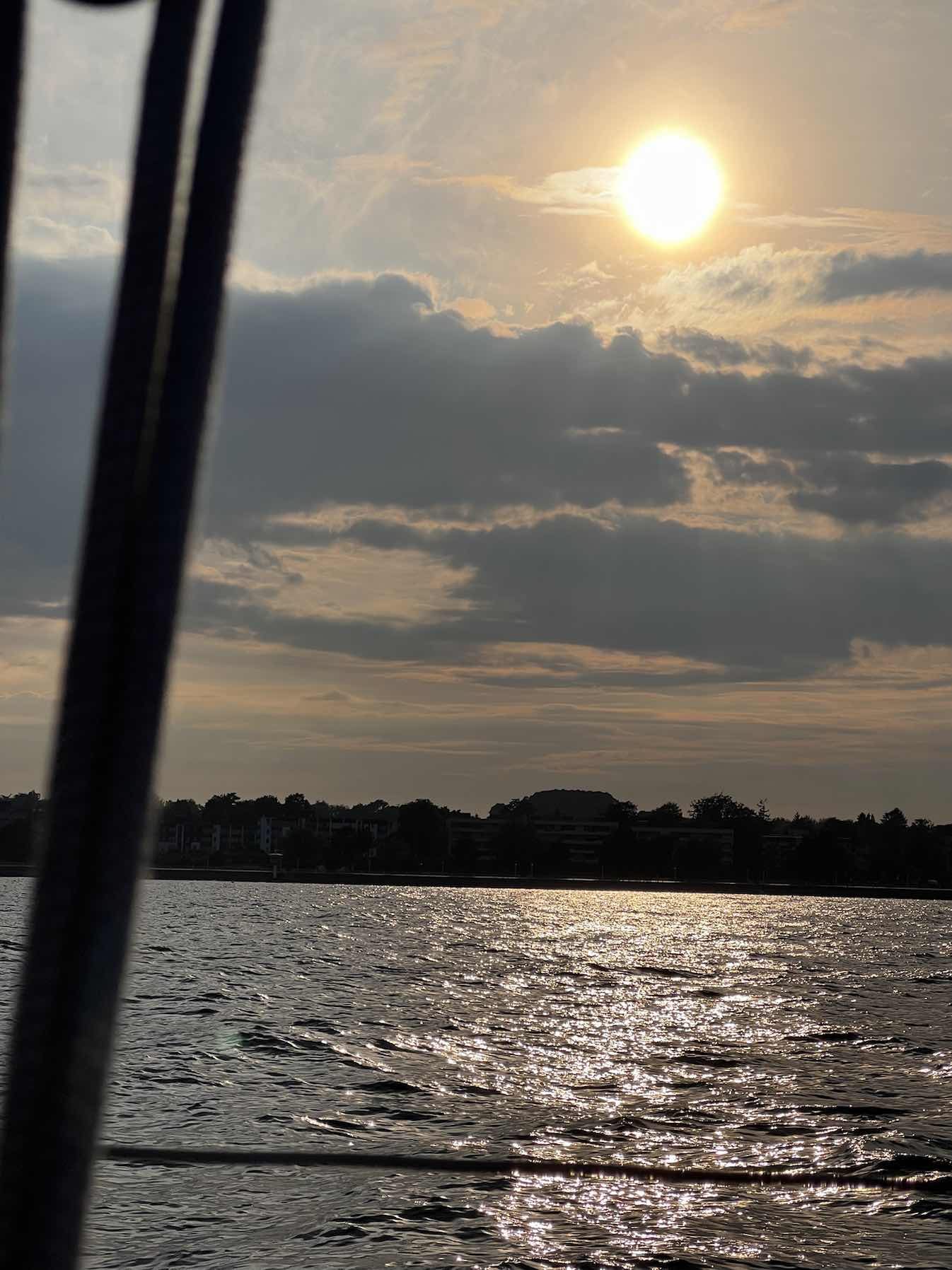 Weak wind sailing _5B93D687-59A5-4463-84B9-8DF1DE7F4ED3