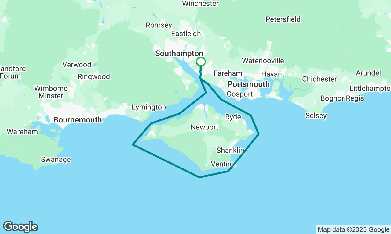 Sunny circumference of the IOW ⛵️⛵️