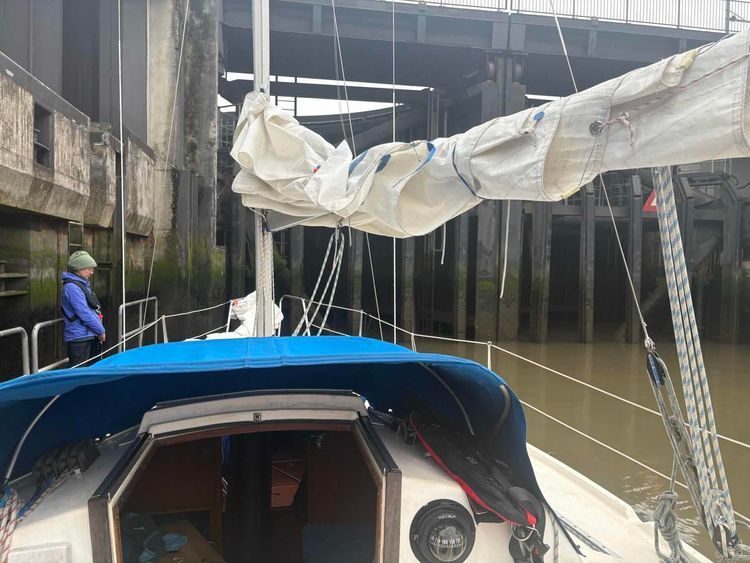 Voyage photo from Leg10