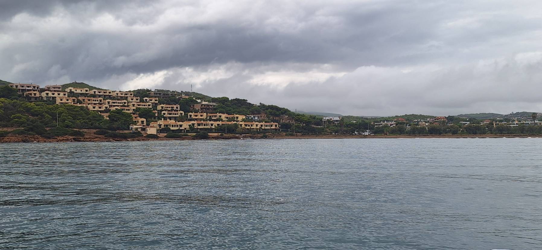 Refuge in Pasalimani Bay_B111CEE0-8A88-417B-8FEB-154300F1EA79