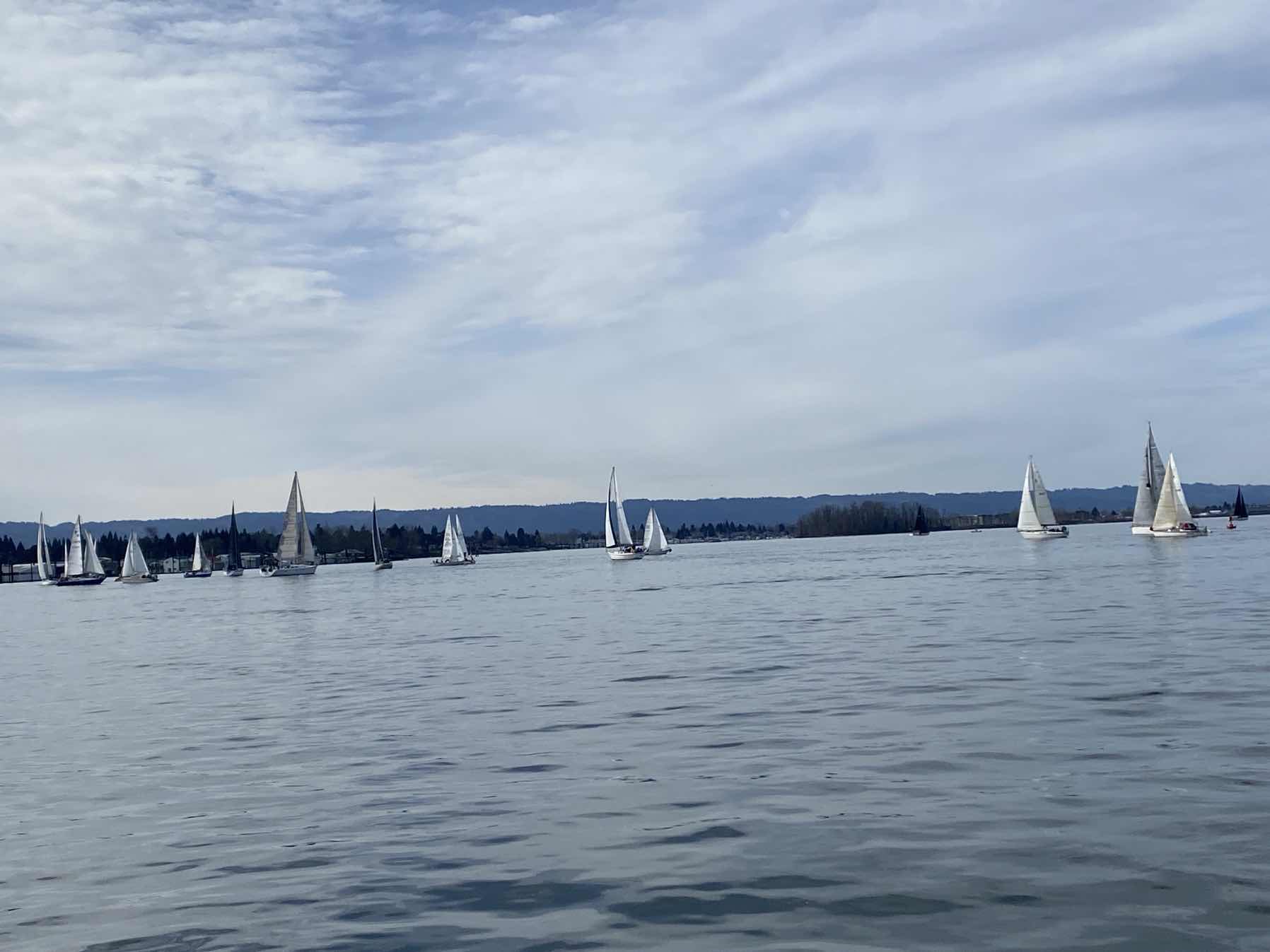 Little wind but fun being out ⛵️_36047FDA-2B88-4288-AFA2-B1DEA364EA43