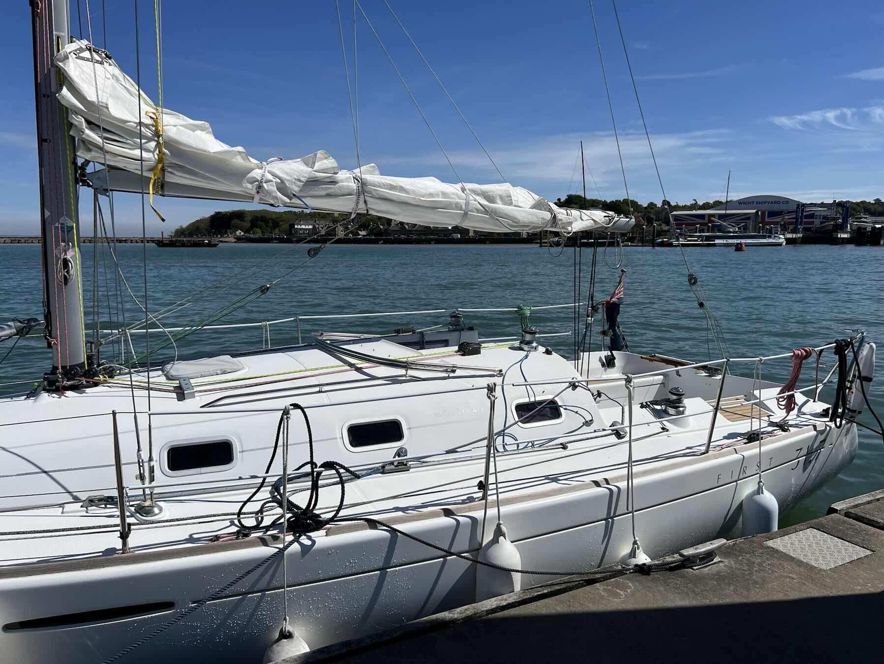 Twister practice sail. Fort Blockhouse to Cowes._2659D5FC-DB36-4E8F-B04C-B0141039C052