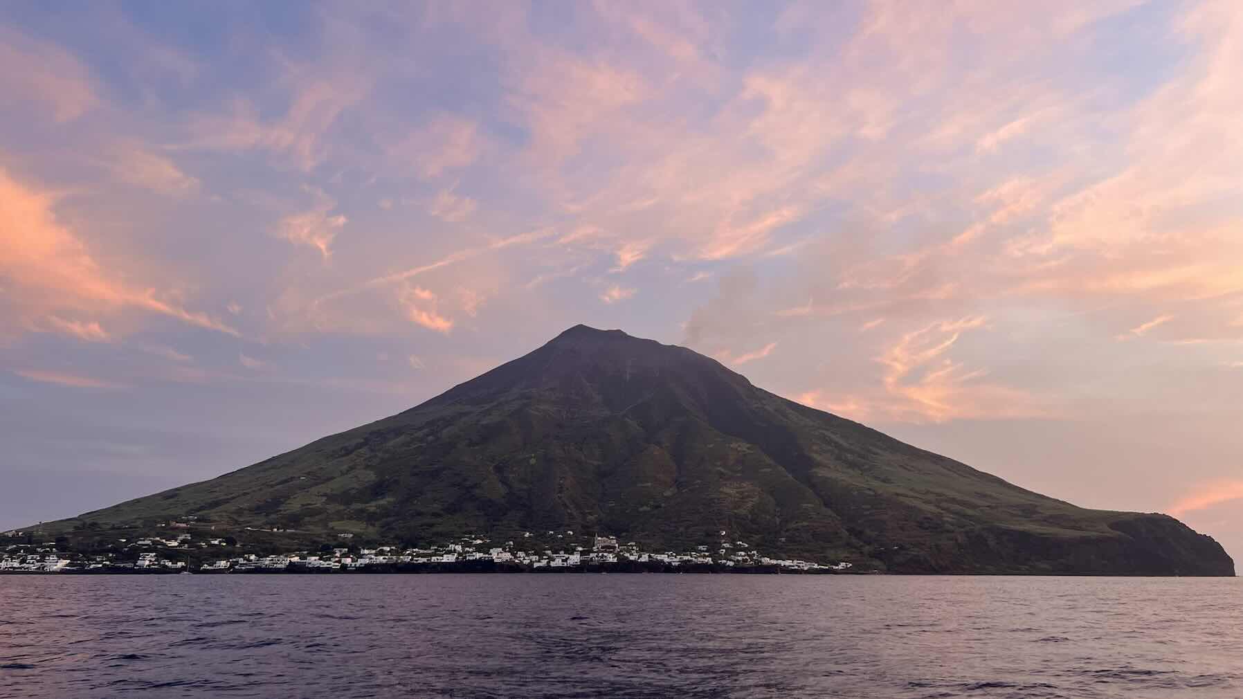 Stromboli -> Panarea_35496D07-3B6C-4085-ABB9-38EC3FC0F588