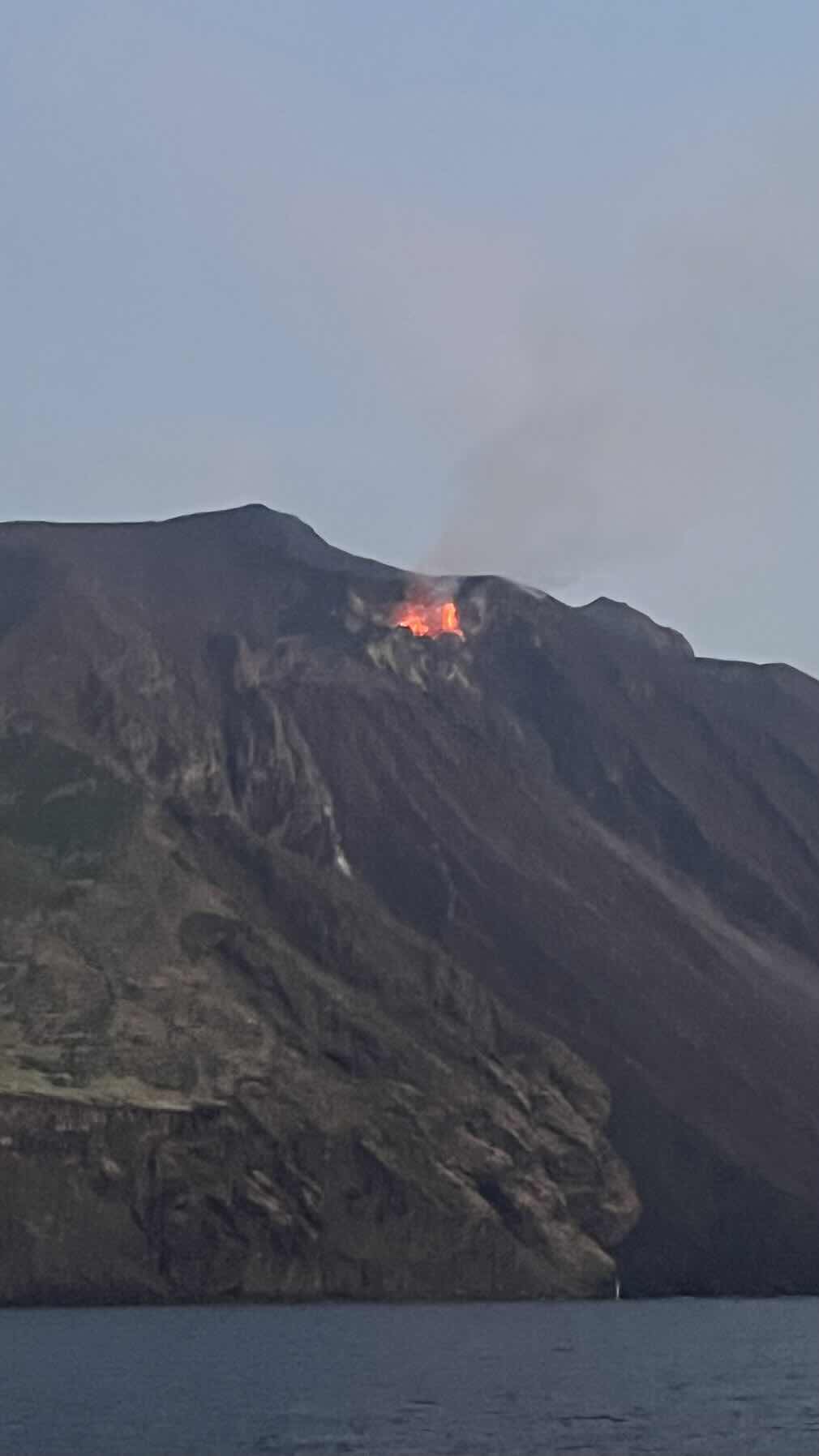 Stromboli -> Panarea_0692000E-B025-4D5A-B739-447A873ED641