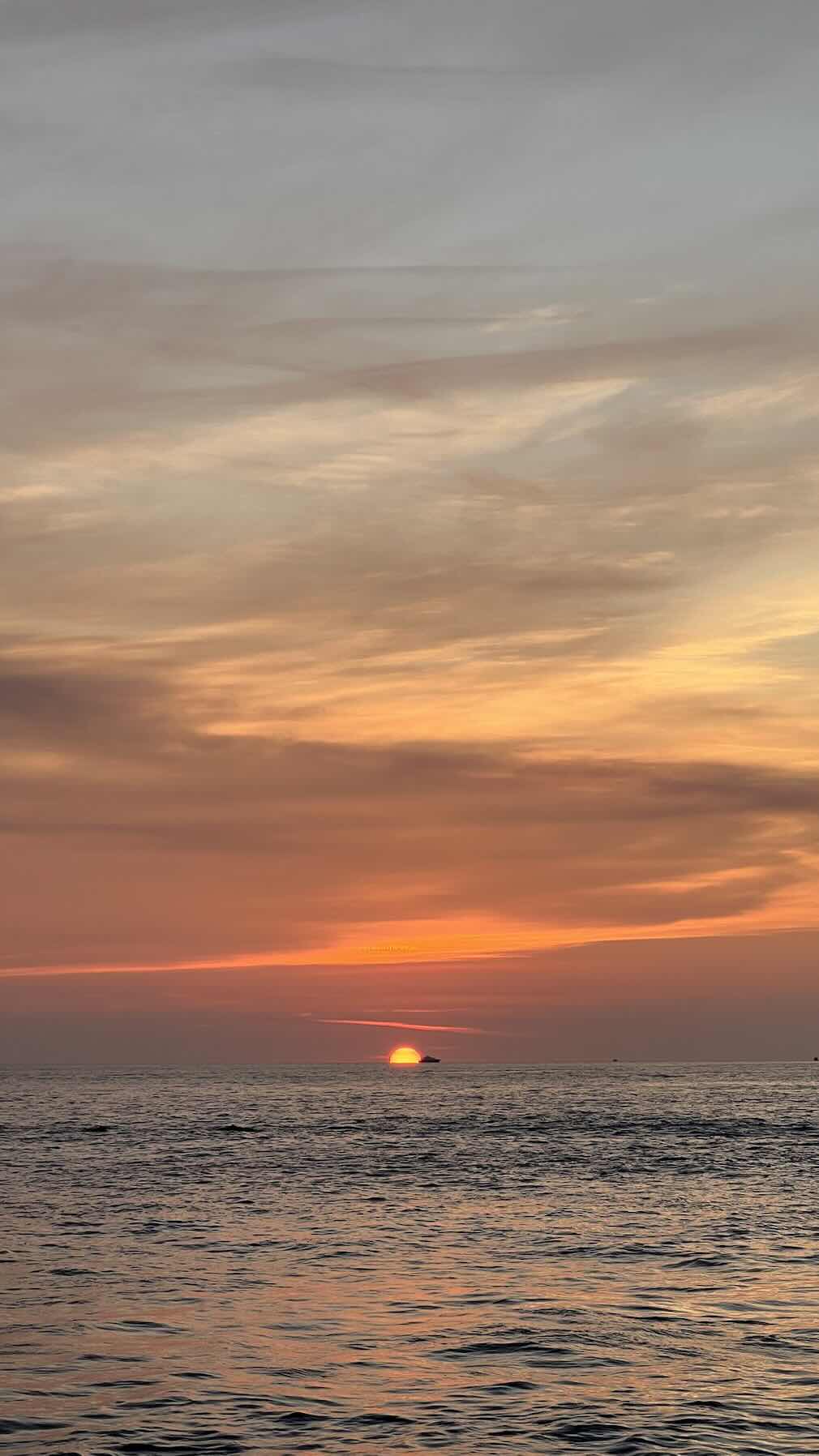 Stromboli -> Panarea_0B3BDCD1-9113-48D3-A39C-FE0B08862C8B