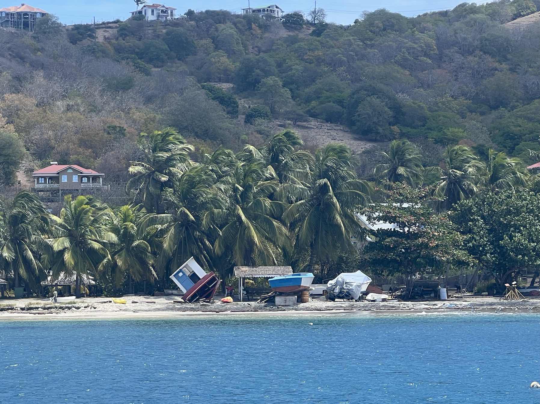 Border hop to Grenada for lunch 🇬🇩 _220A488A-4750-4ECF-B9CC-EBC930A49887