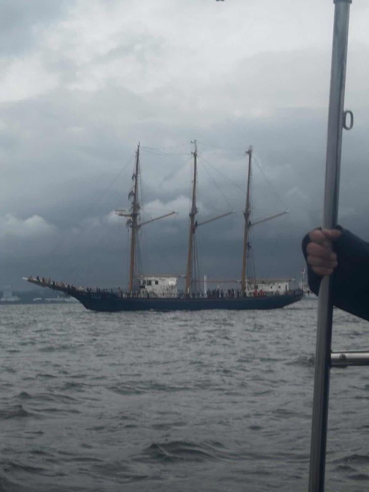 Voyage photo from First sail on ne boat