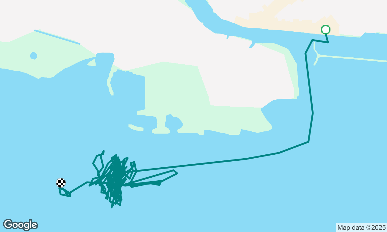 Man overboard practices in Poole harbour and lunch at mooring buoy 
