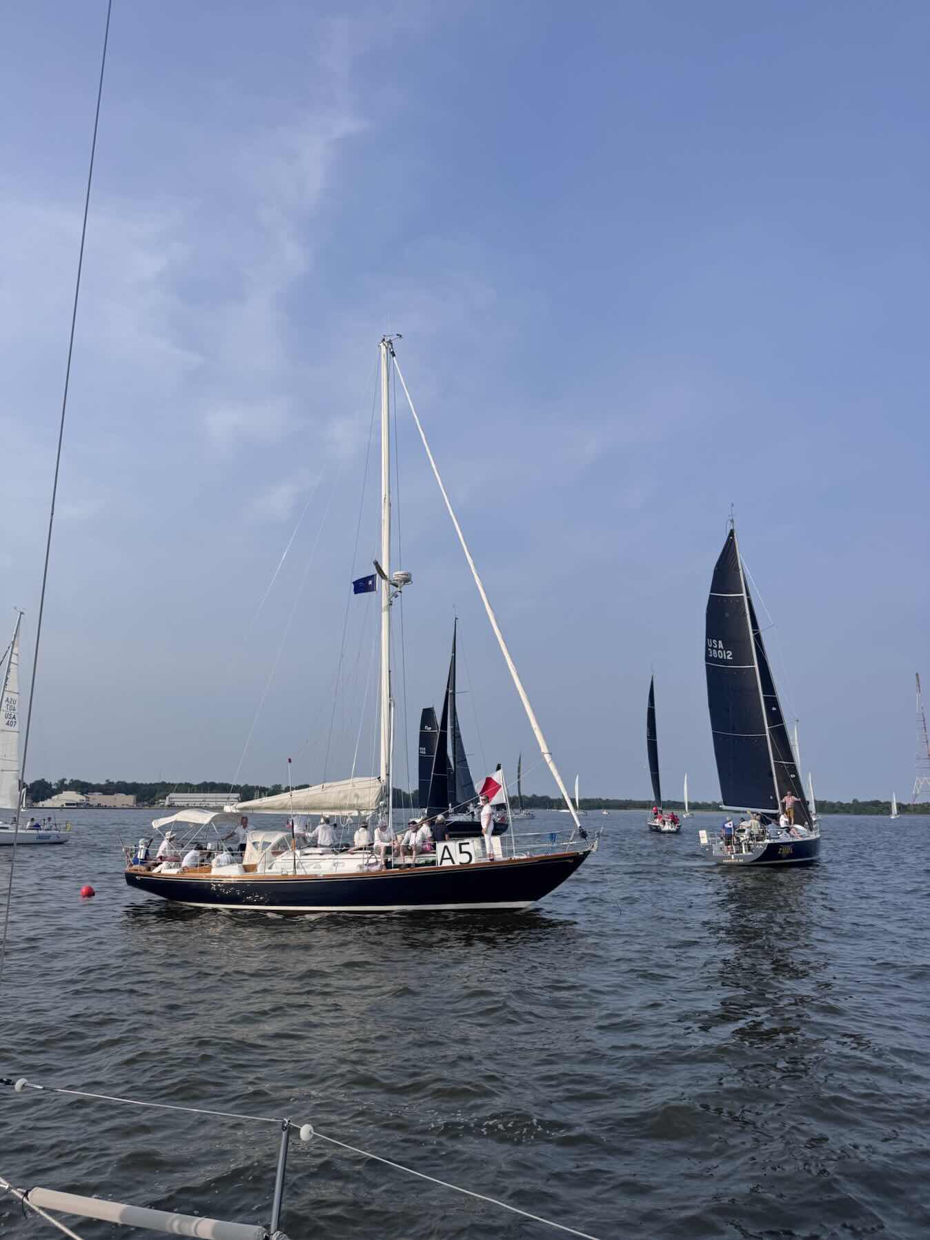 EYC Race_441546B8-4EB0-463F-9889-71117F0C47E7