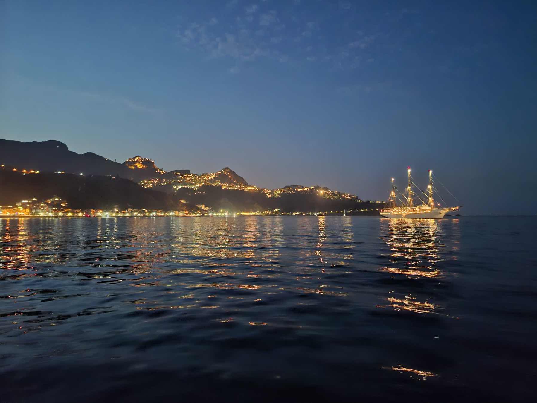 Taormina to Stromboli _4C70A3A4-6CD9-4CEF-B7CB-E518856A6E97