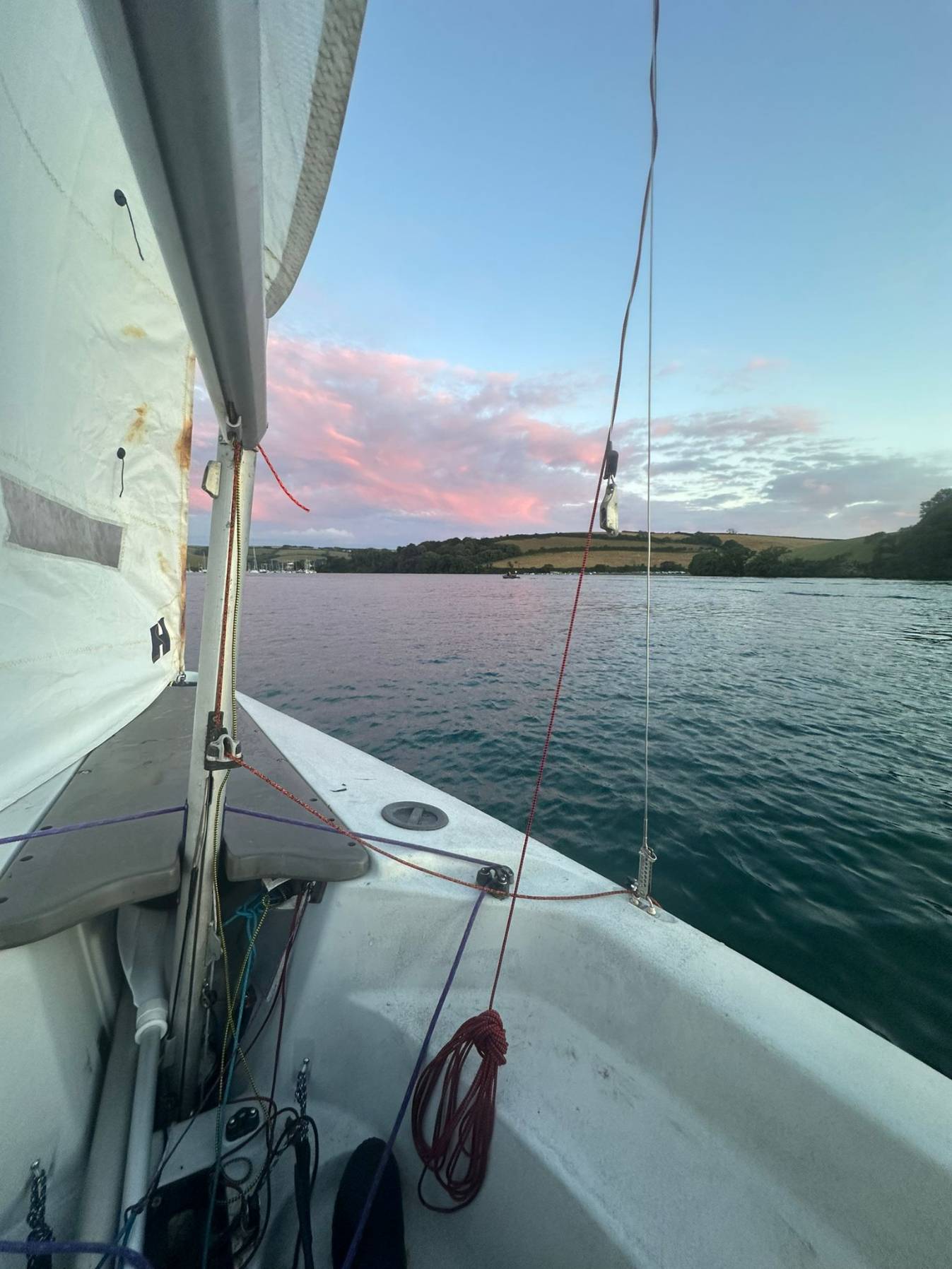 sail to the pub_22D34DFB-3D19-4643-8817-7243CD1FD3EC