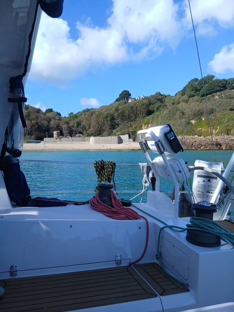 Voyage photo from Guernsey to Jersey delivery
