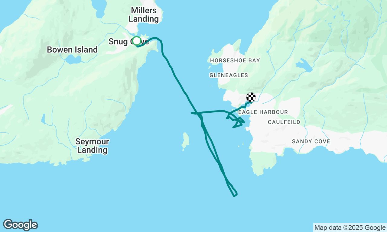 Lovely sail from Bowen with Georgia and Ems 