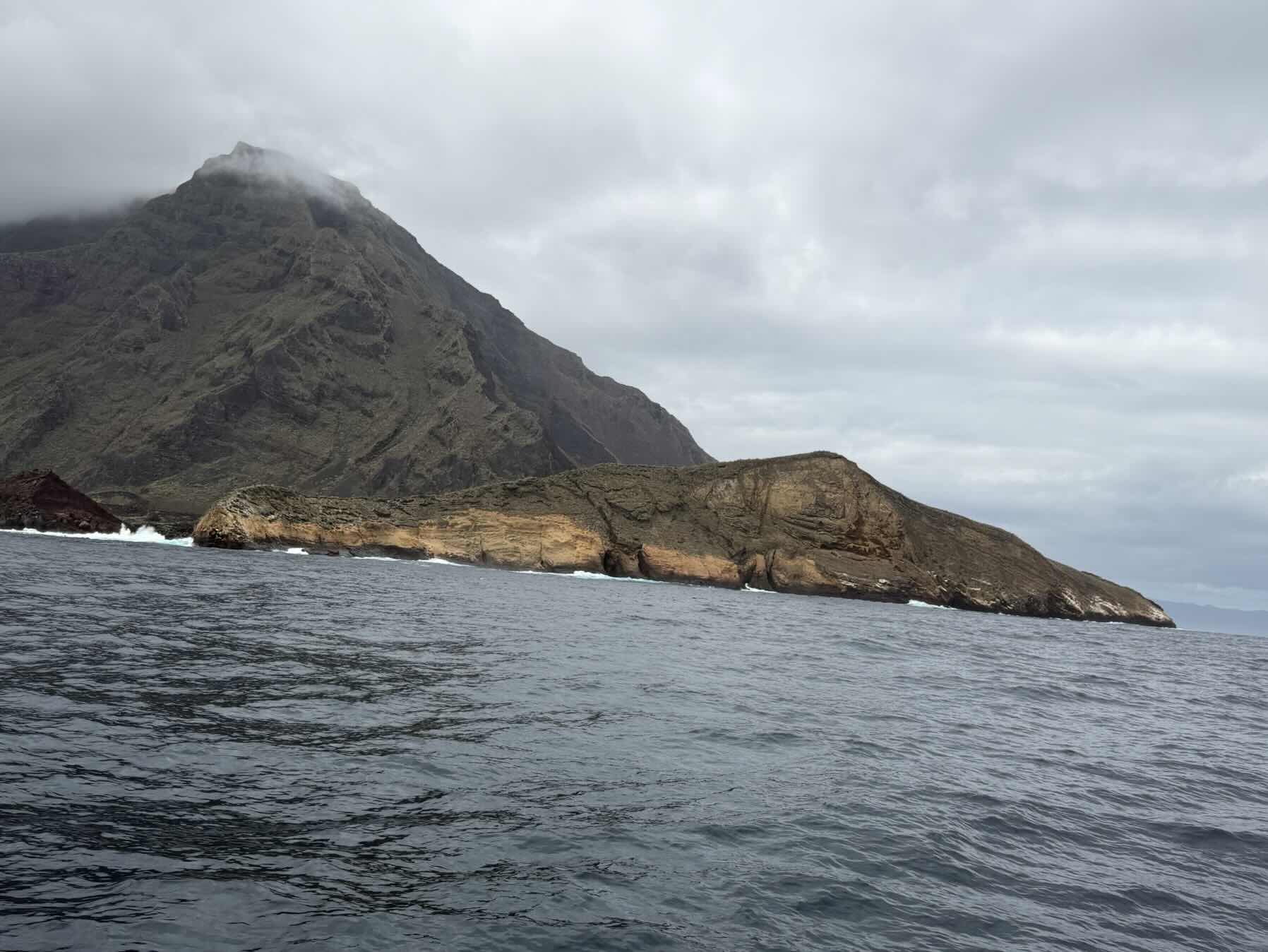 Punta Vicente Roca to Punta Albermarle_2C0F7AA0-2F80-4D70-A65E-A139B8D6AE67
