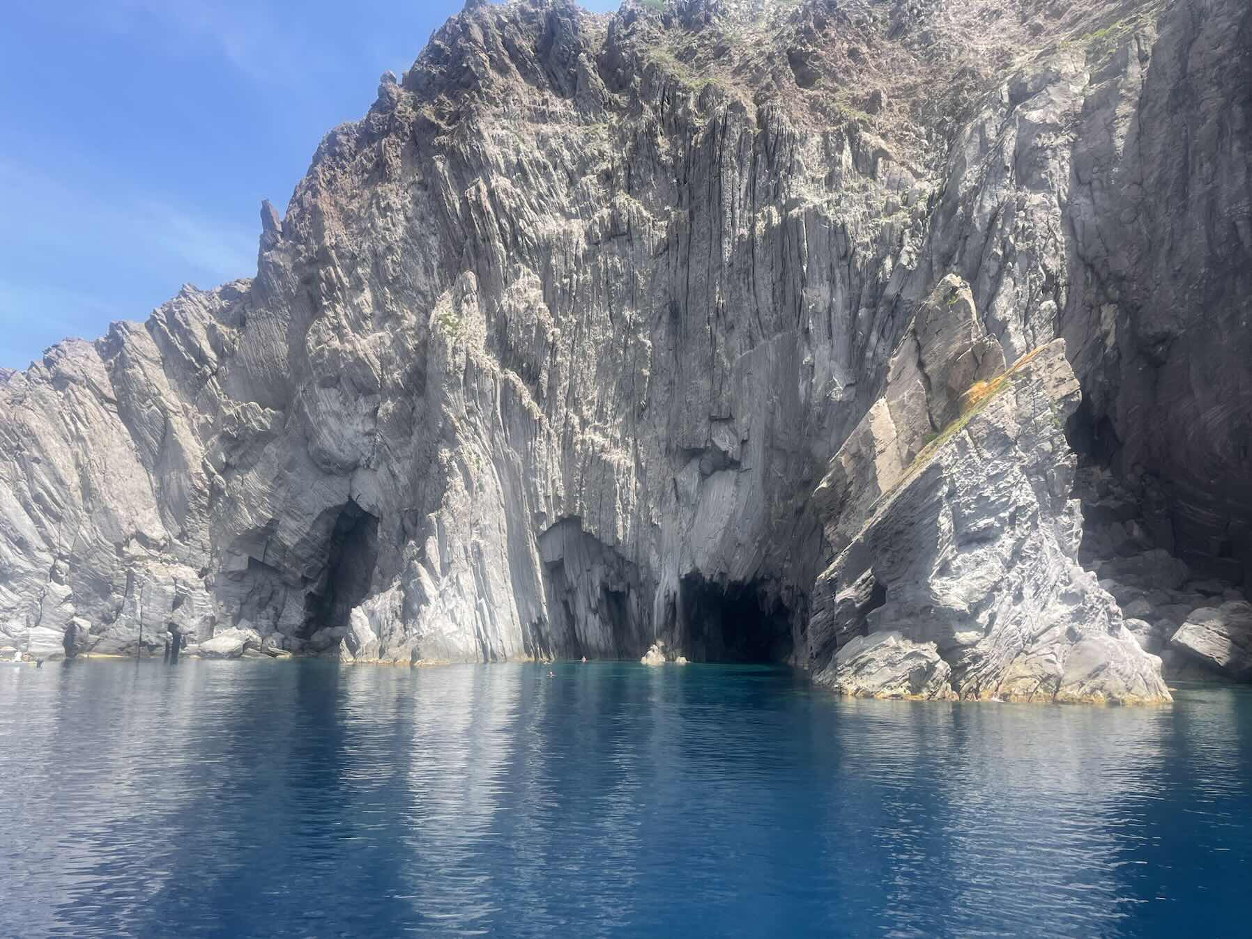Aeolian Islands 2026. Day 5. 🇮🇹⛵️🌊_62DA1A3B-15E8-4D01-83F1-4C5829A1949D