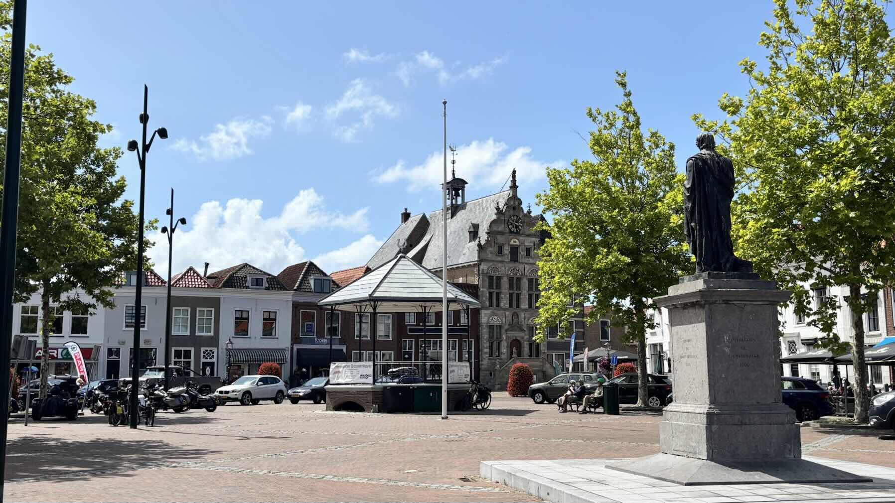 Dinghy trip to Browershaven - Lunch_7A342B6A-EC8E-496C-B0C9-C9D97CD4785D
