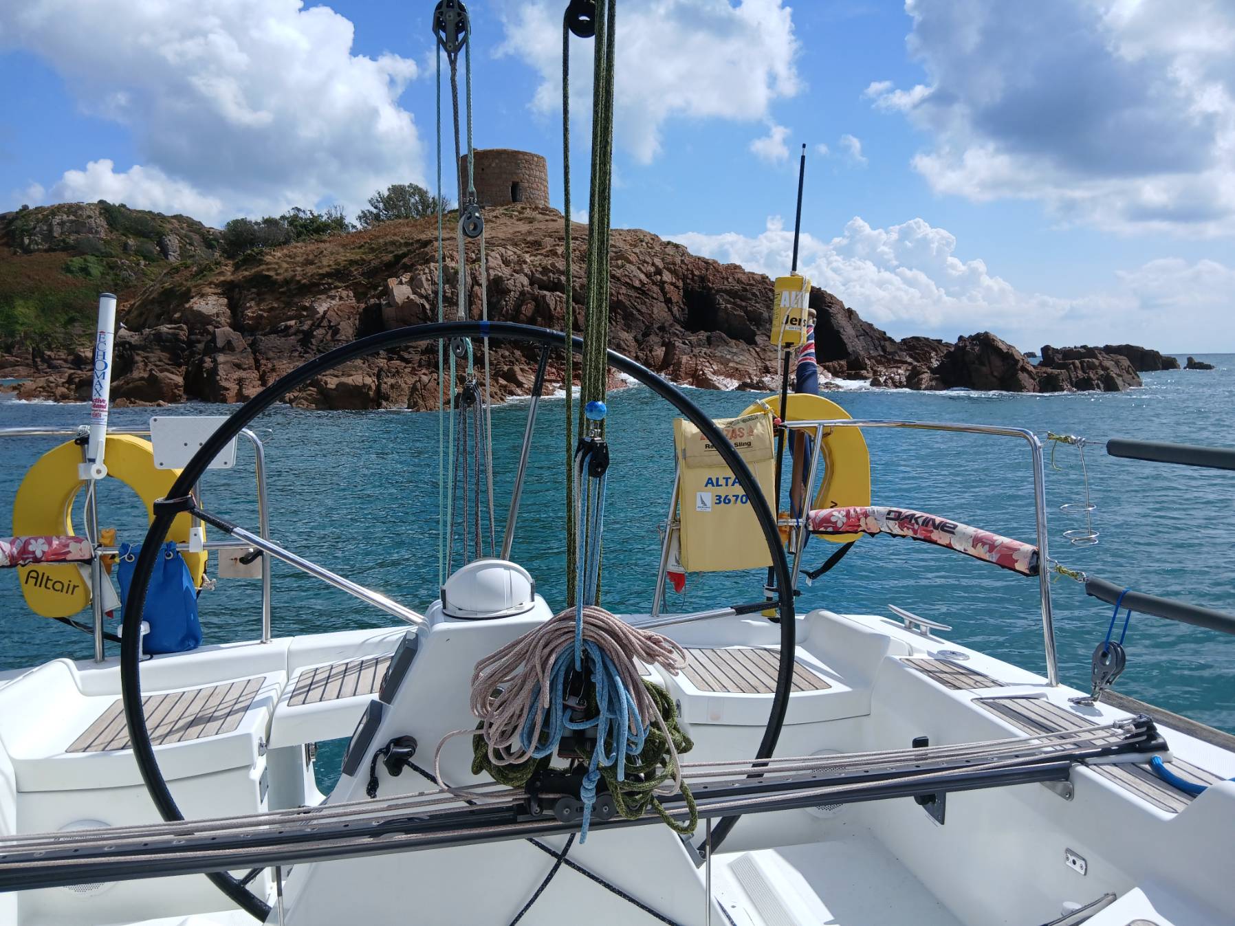 Sailing St Aubins Bay _C620A1F5-AF78-4D8C-BB18-EC3B1495E95A