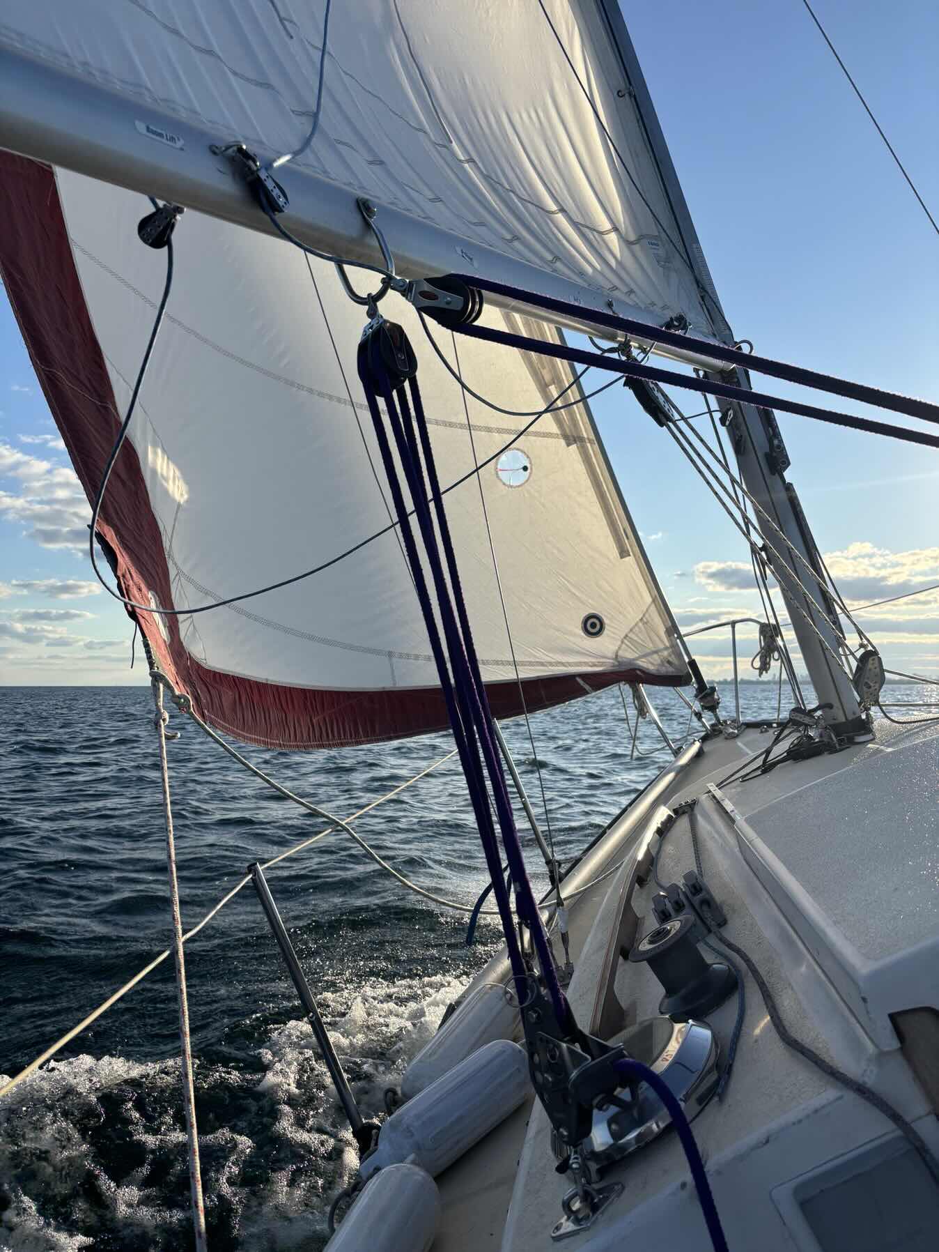 Social Sailing with Joy_5DC1D919-88E1-4915-BB66-CD7877BCDCD8
