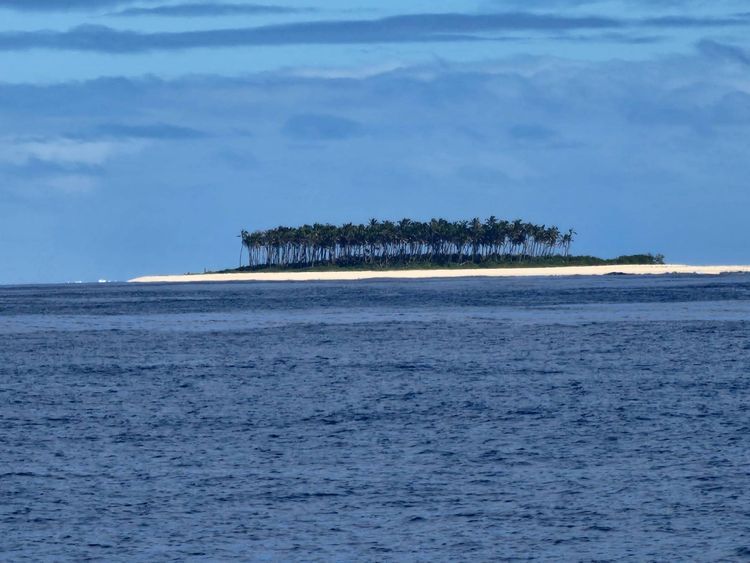 Voyage photo from Kelefesia Island to Pangaimotu Island