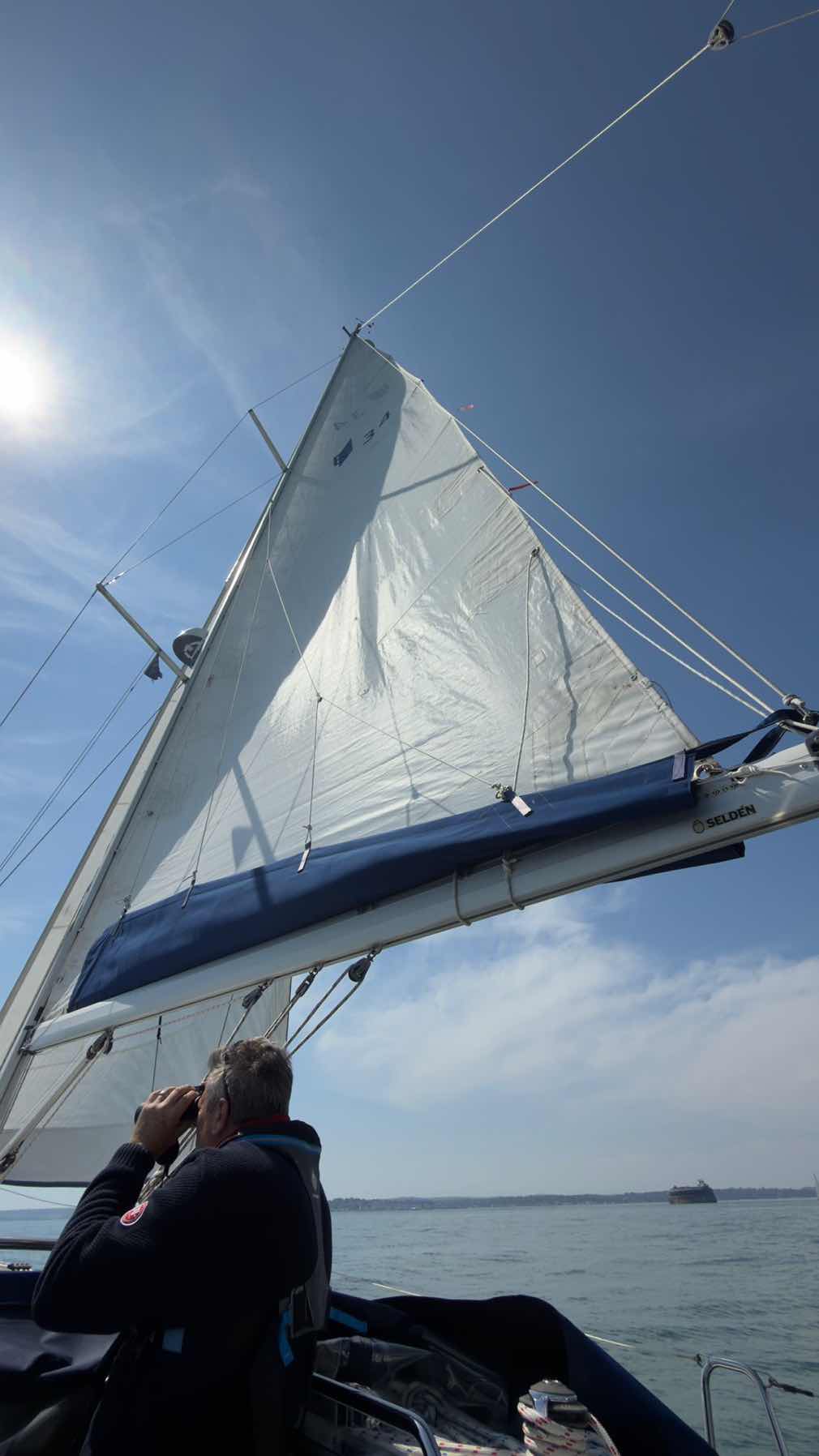 Day sail out towards Bembridge_B140F233-CB9C-4B60-9986-3DDEFEE019D6