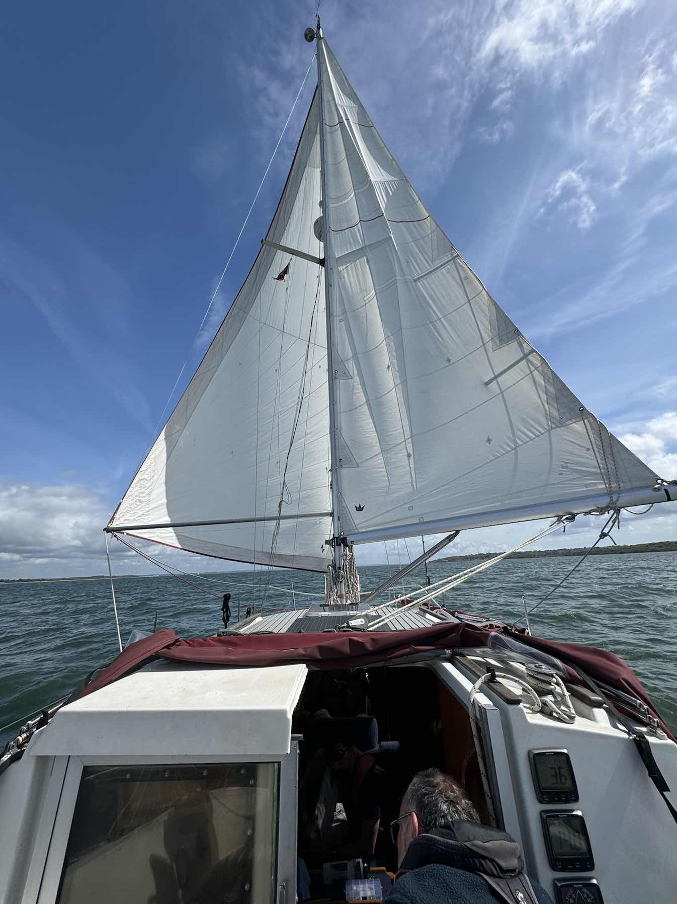 Sunny sail back to Pompey_066EE82C-8E31-4626-8888-043181ECEA2D