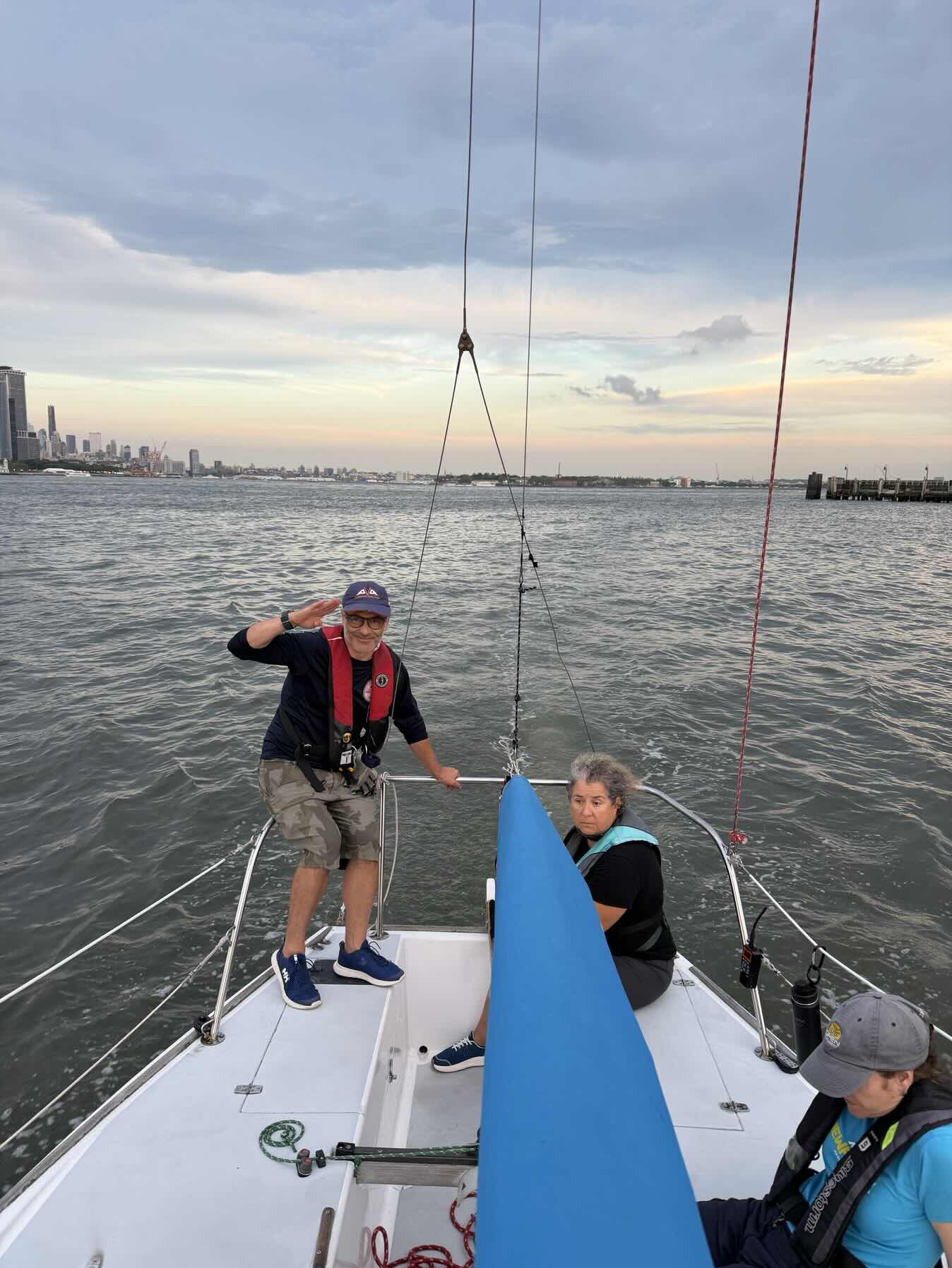 Low wind, strong ebbing tide_41B34E83-D9C0-4922-9B25-96E2CF5D5A59