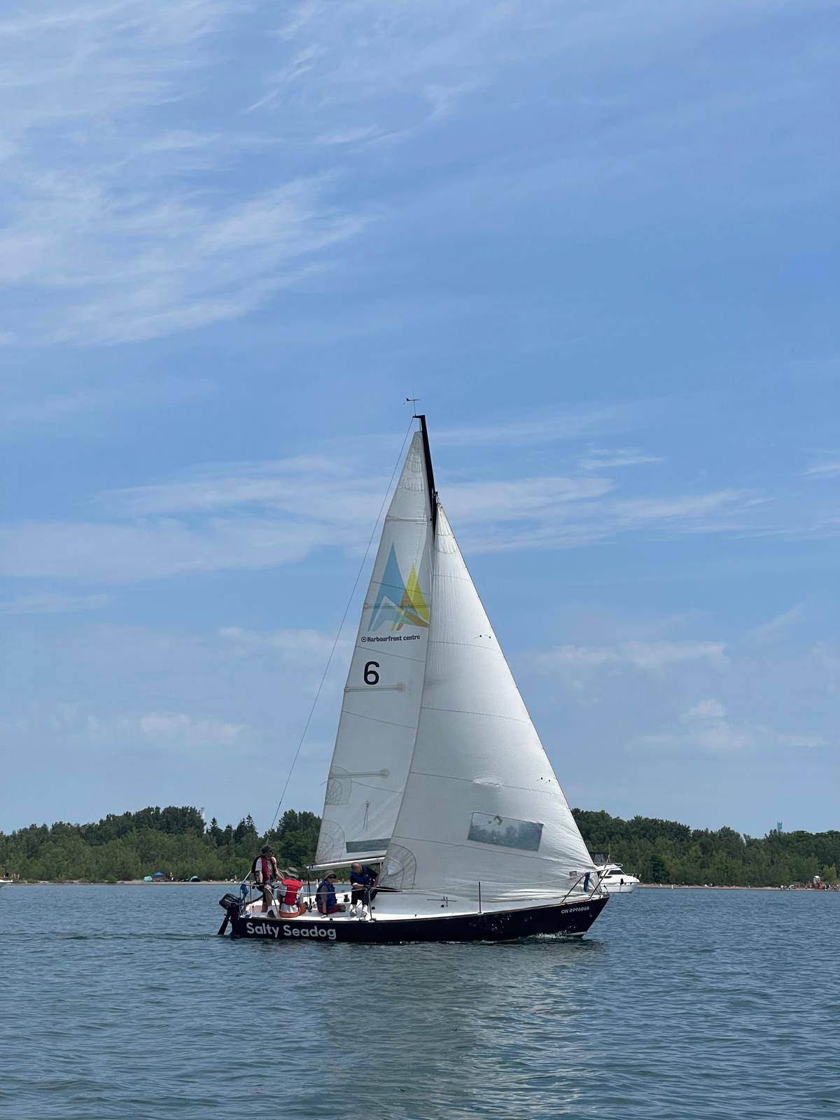 Race Around the Island_B6807E4A-8BA9-419B-92CE-65757EB9C830