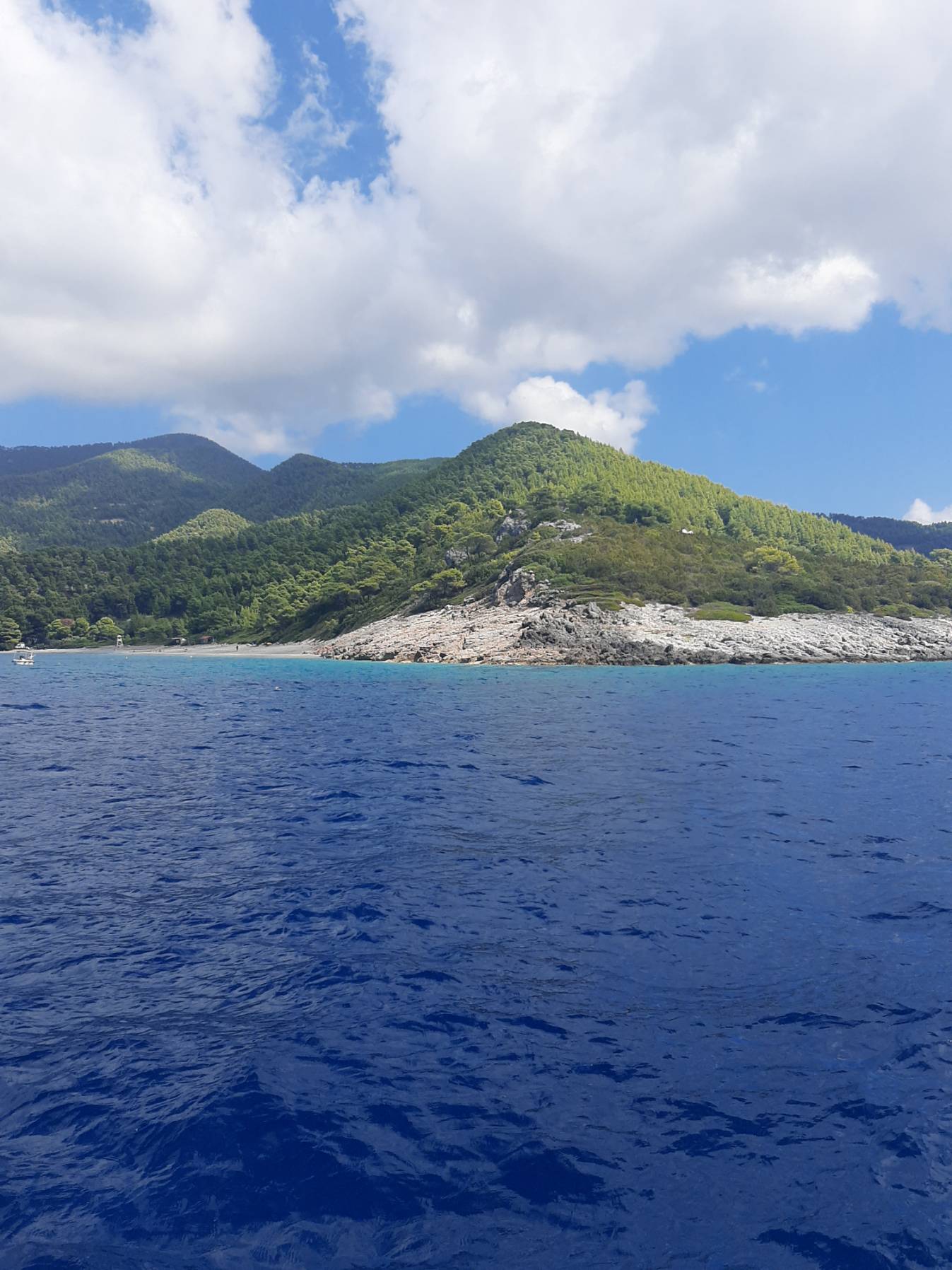 Voyage_40F0C2ED-F25D-428F-AC62-80D89883BF2B