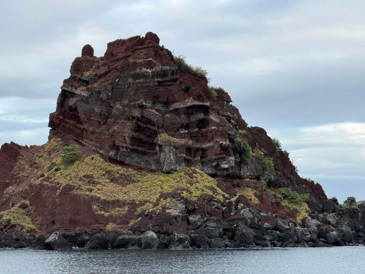 Voyage photo from Punta Albermarle, Isabela to Caleta Bucanero, Santiago 