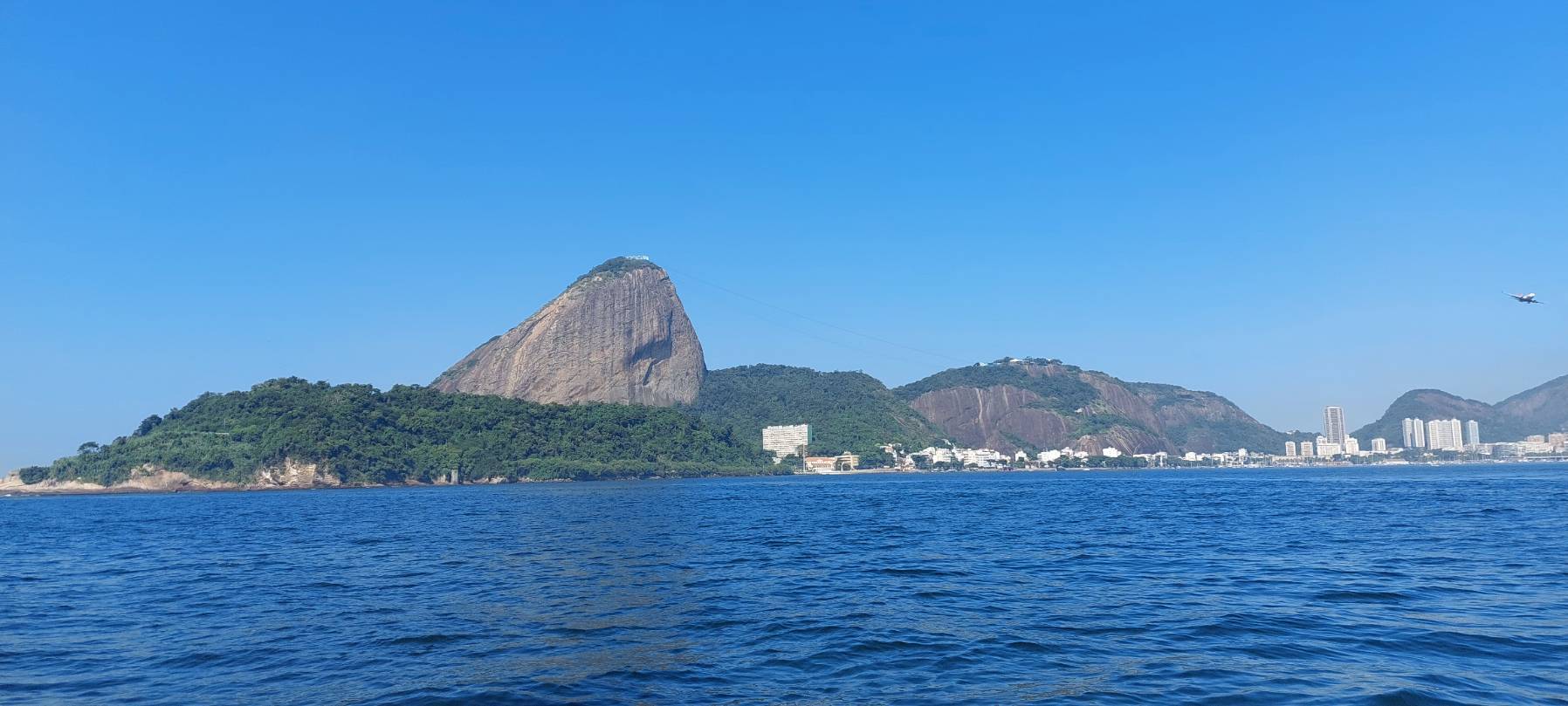 Sailing Baia de guanabara_E08CAE06-C374-4039-83F3-0FC396DAB83E