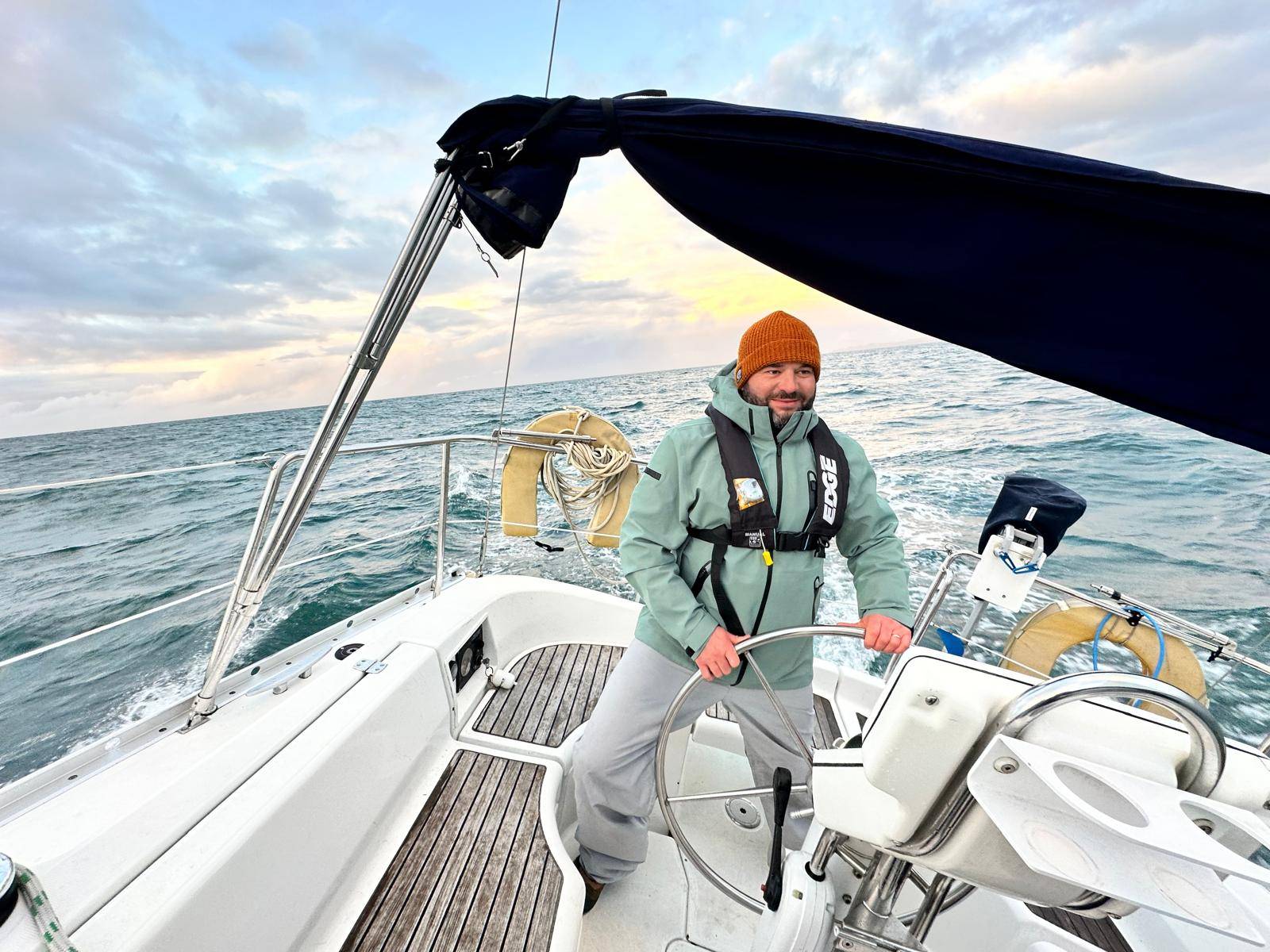 waiheke circumnavigation _43498226-CF11-4AC0-AA40-0930F6D2CEAA