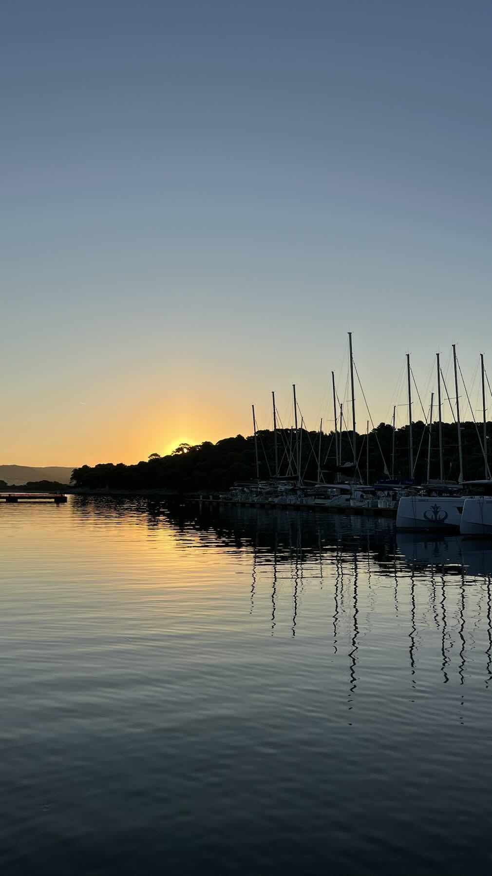 Voyage_A7AFDCE3-3CC6-44A1-91A0-DBABBD326A47
