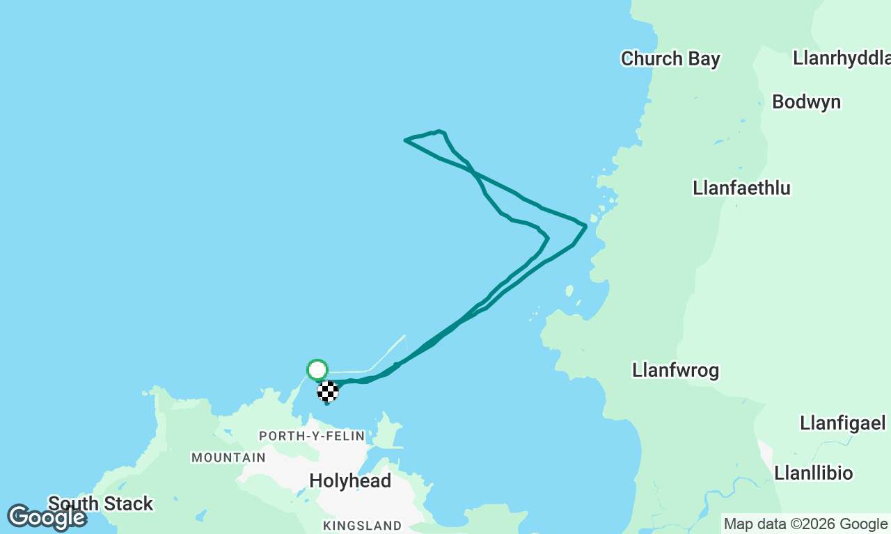 Sail after restoring halyard in the mast