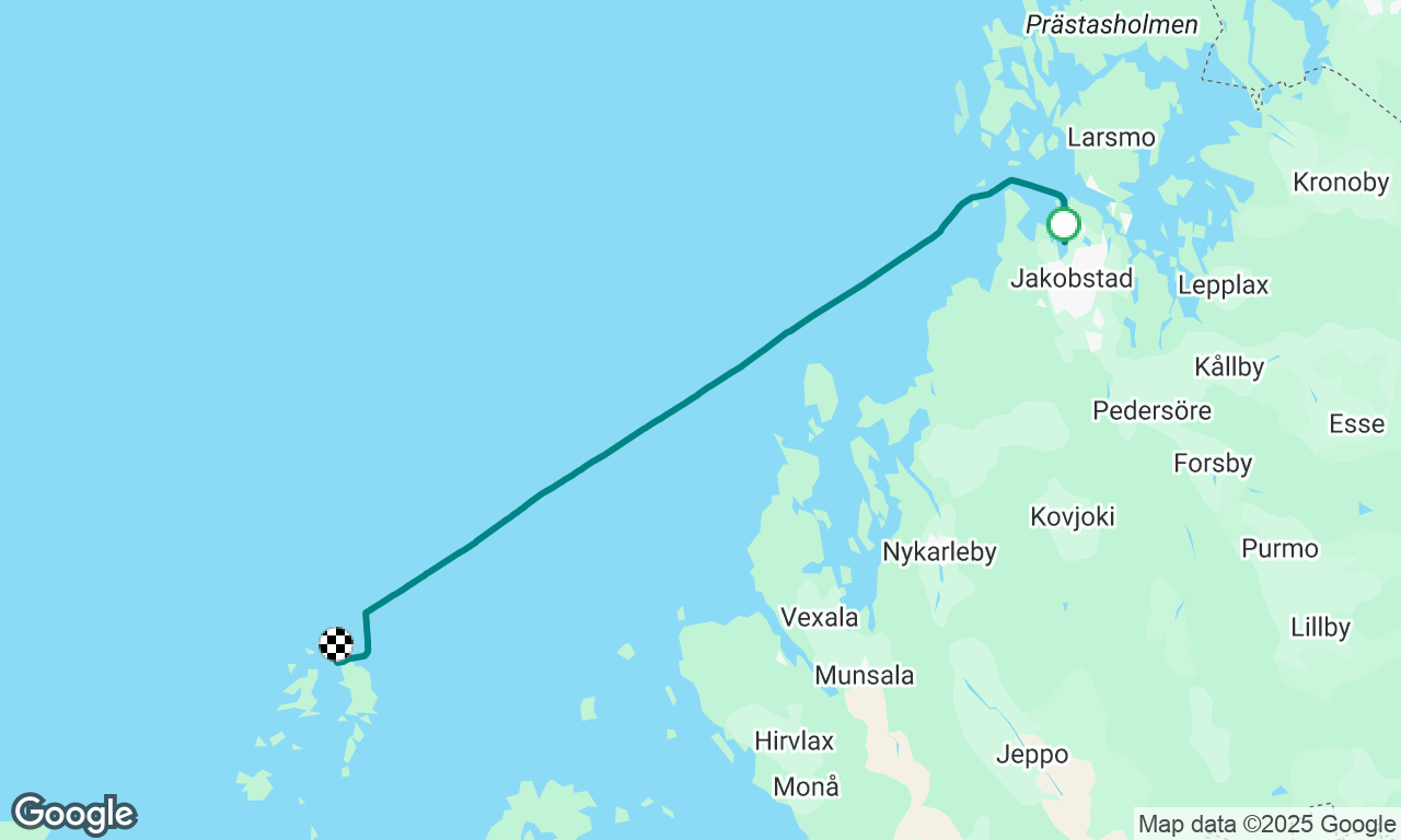 Day 9, sailing to Mikklensaarten world heritage archipelago 