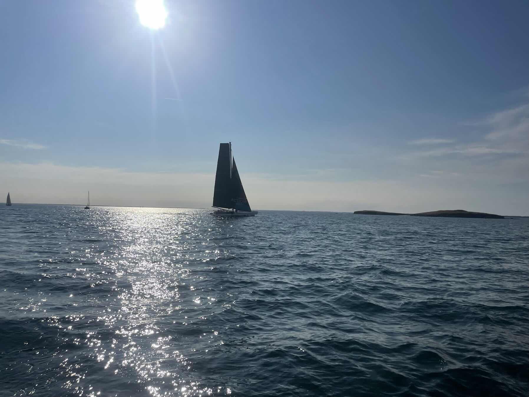 Fuel and anchor before Morbihan _BC3C3AA5-FE47-4AB9-9F36-9B0EB965E976
