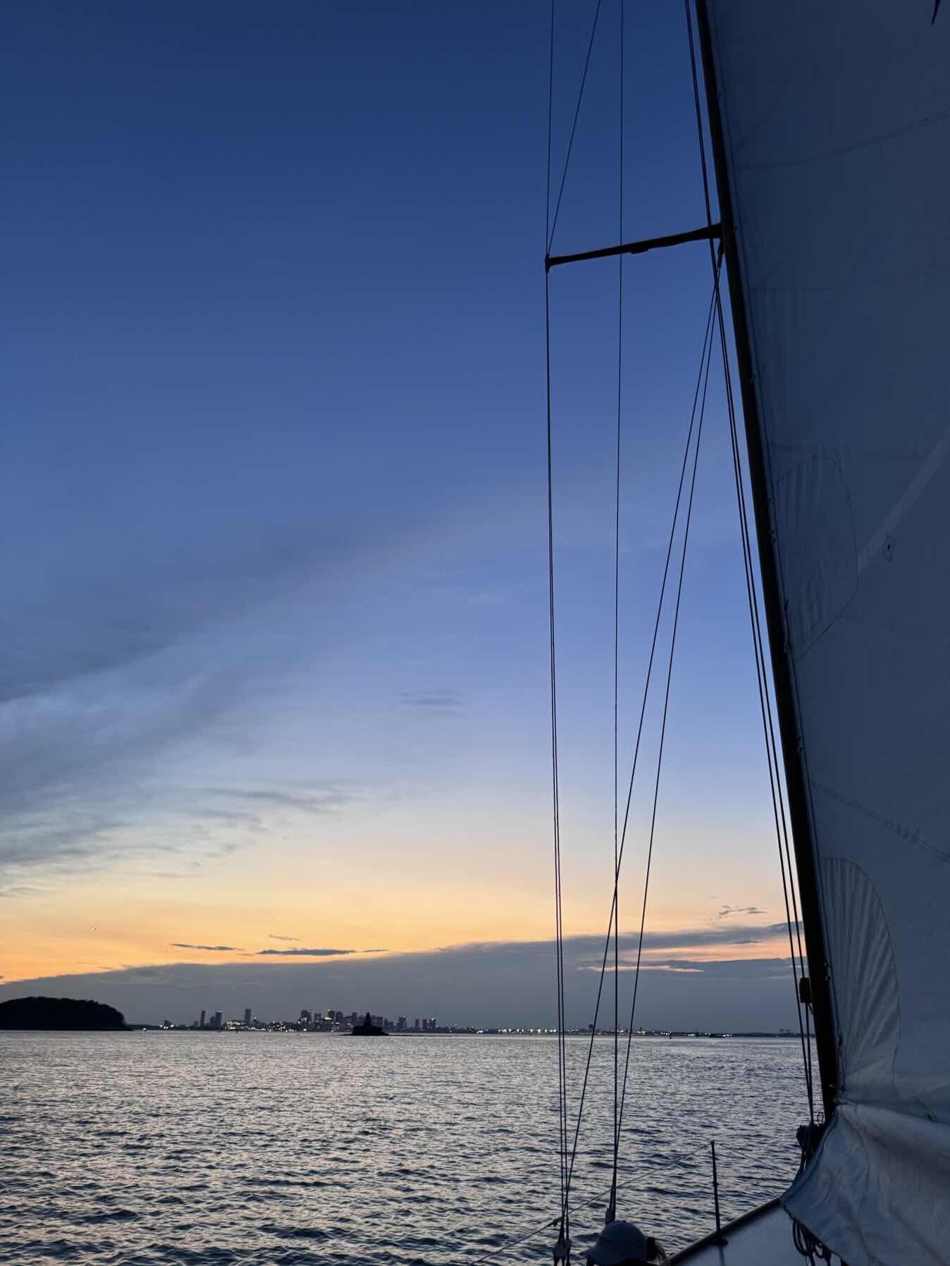 Harbor Island Sail_94E9F6EE-0203-4367-BBDB-85A4DE3B0E8A