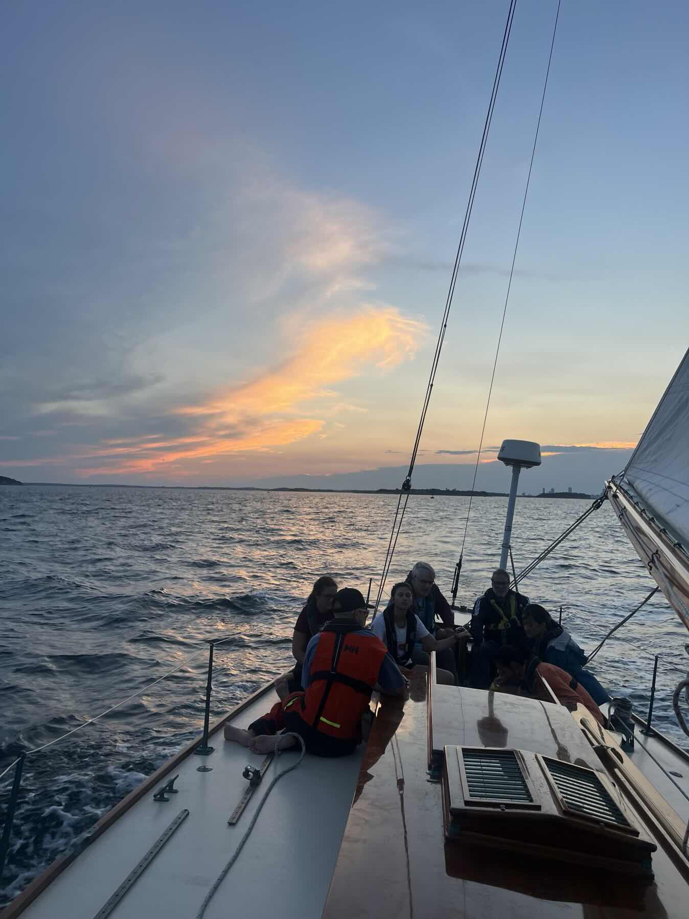 Harbor Island Sail_9CFAE82D-2B02-4871-8F4F-633FE77A439C