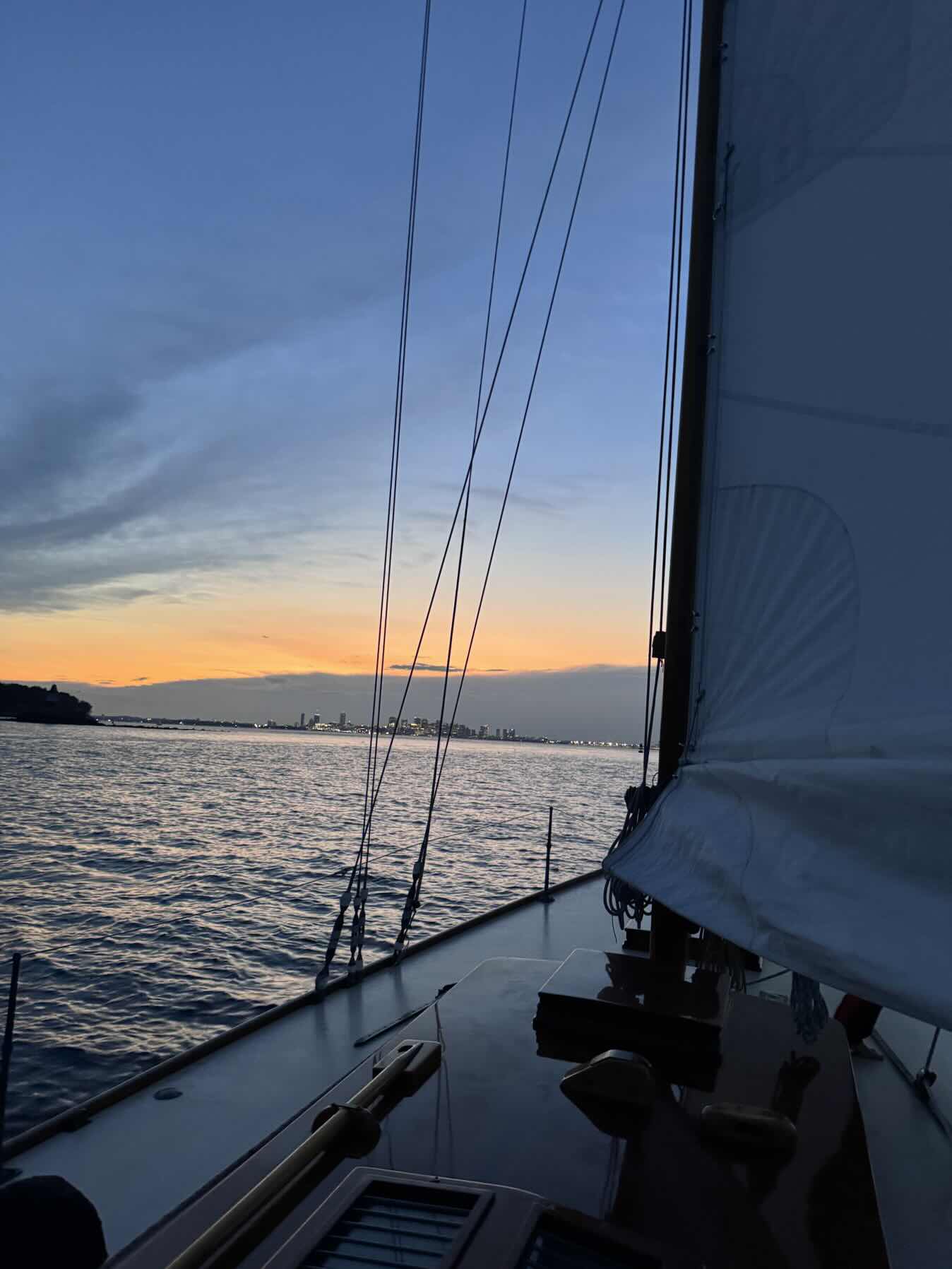 Harbor Island Sail_CCF00D66-77D2-429C-B21D-6B009EB21D59