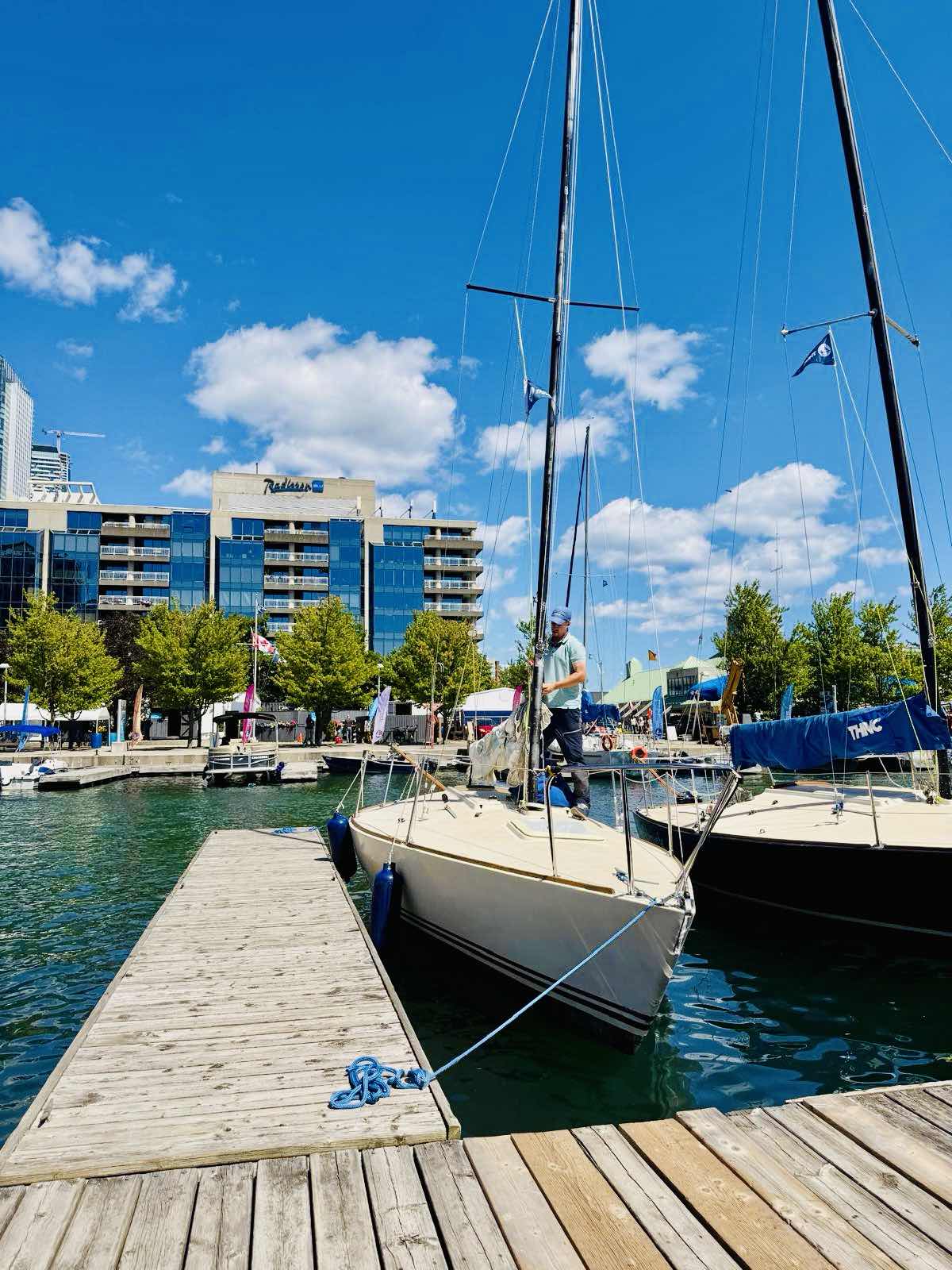 Monday Sail_F6F24818-46AD-43F6-92BB-962272B7E3CB