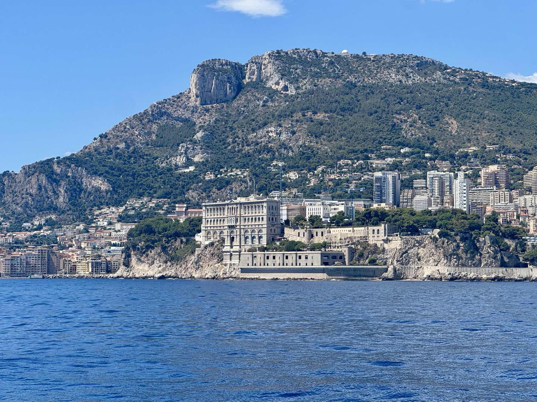 Quick squizz at Monaco_2E3476B6-3693-4DB6-BB2B-700ECC5B780F