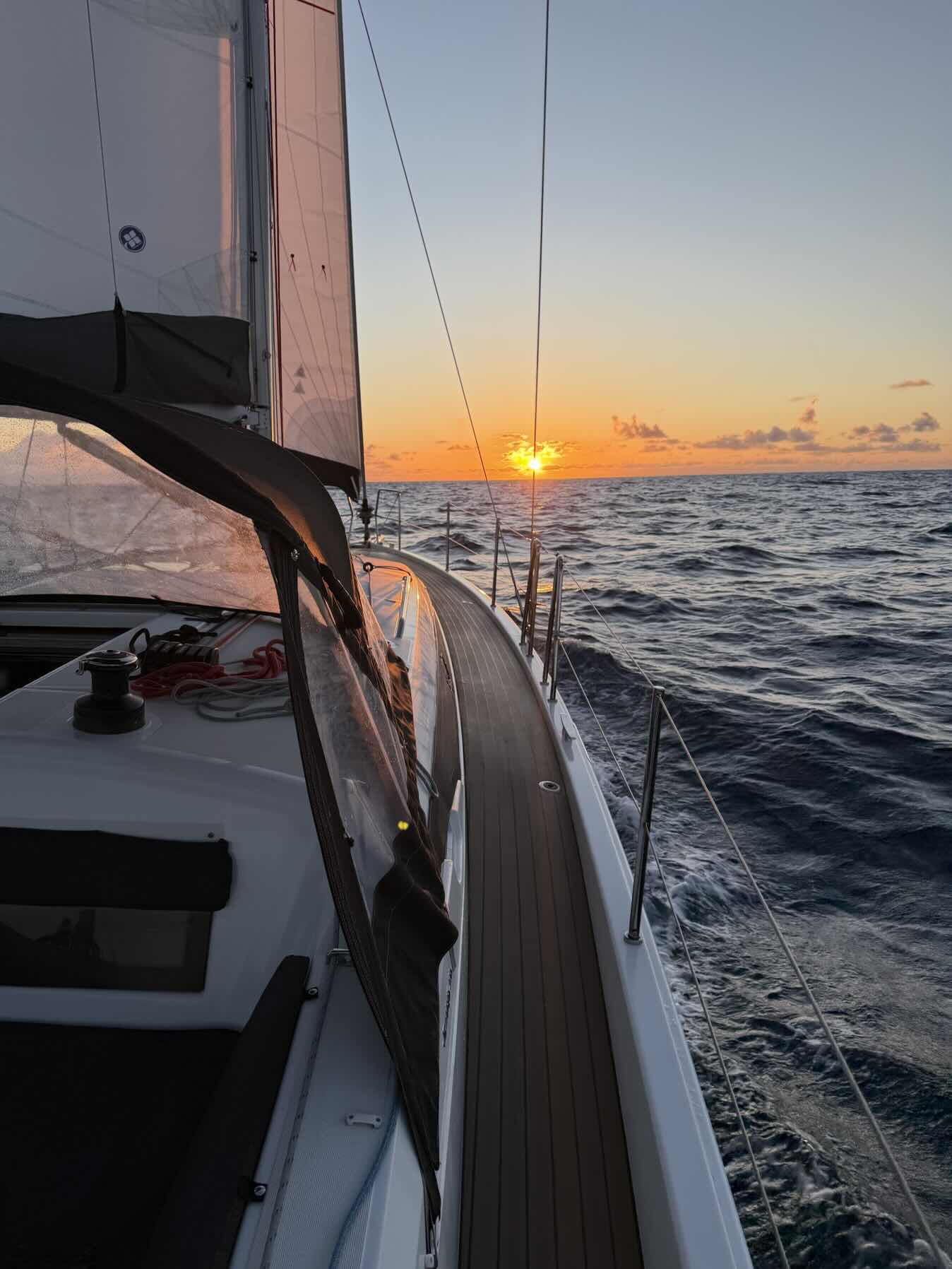 Voyage_E4C033E5-DCCF-4F3C-ADBD-076BF467A821