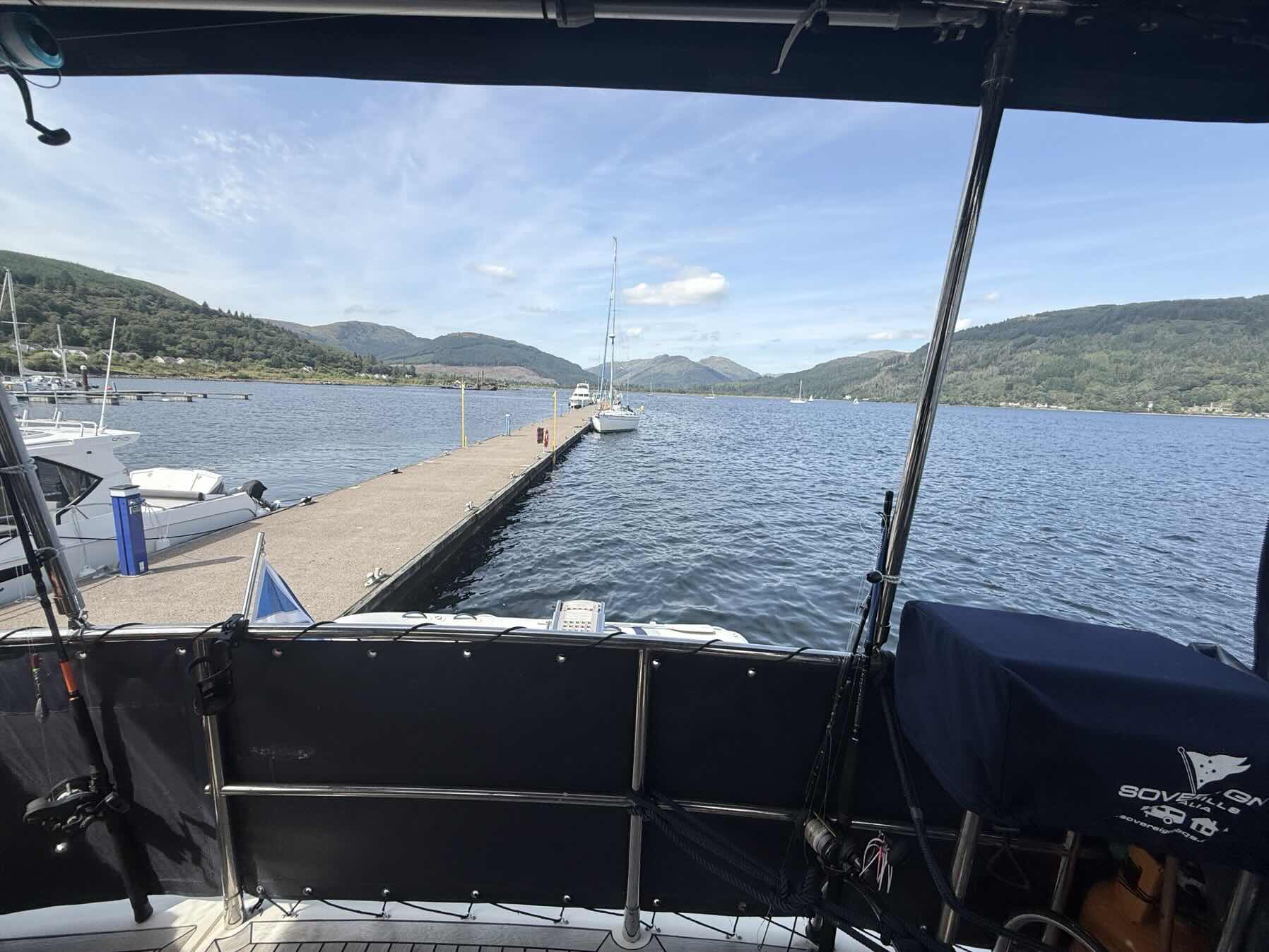 Holy Loch for Lunch._D5122019-017C-4CD7-B0CC-396106E64117
