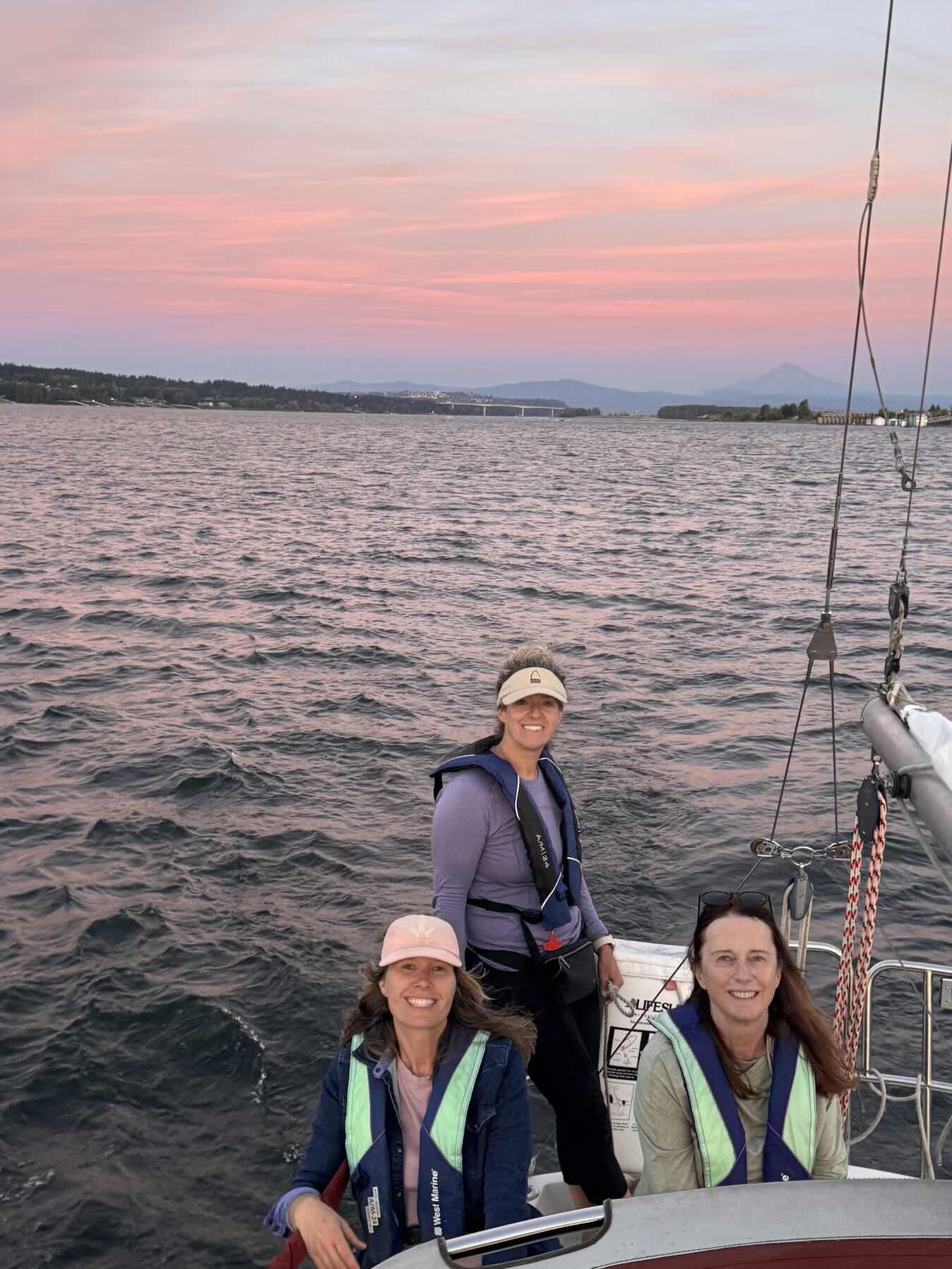 Beautiful Evening Sail_87B742CC-993B-4358-9608-2018515D83D0