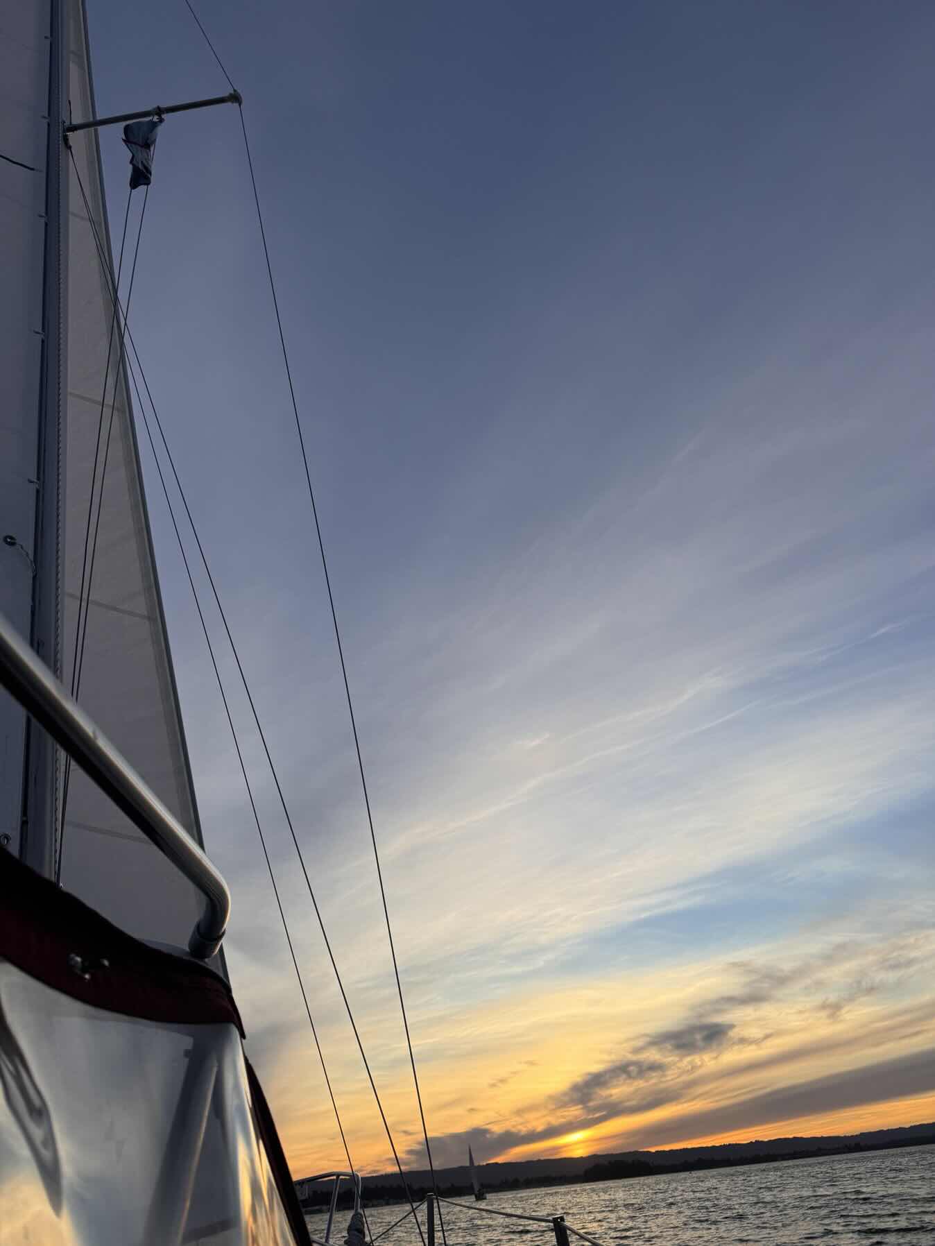 Beautiful Evening Sail_C280C741-DB20-4200-B612-447AA2A00591