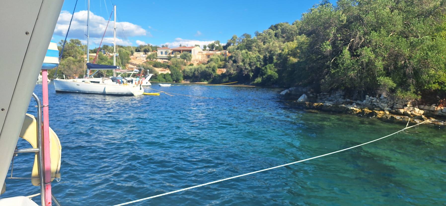 Bay hopping in Meganisi_262A4A58-FB7F-43C1-8777-0F49F16E6960
