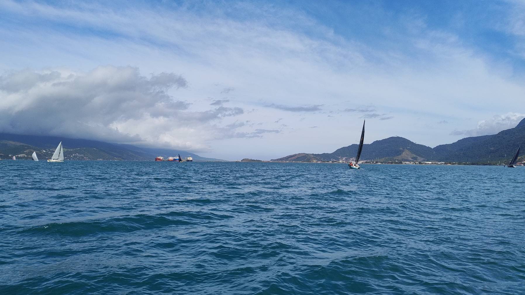 Regata_67B63210-56BD-4445-8A27-895E0C61412A