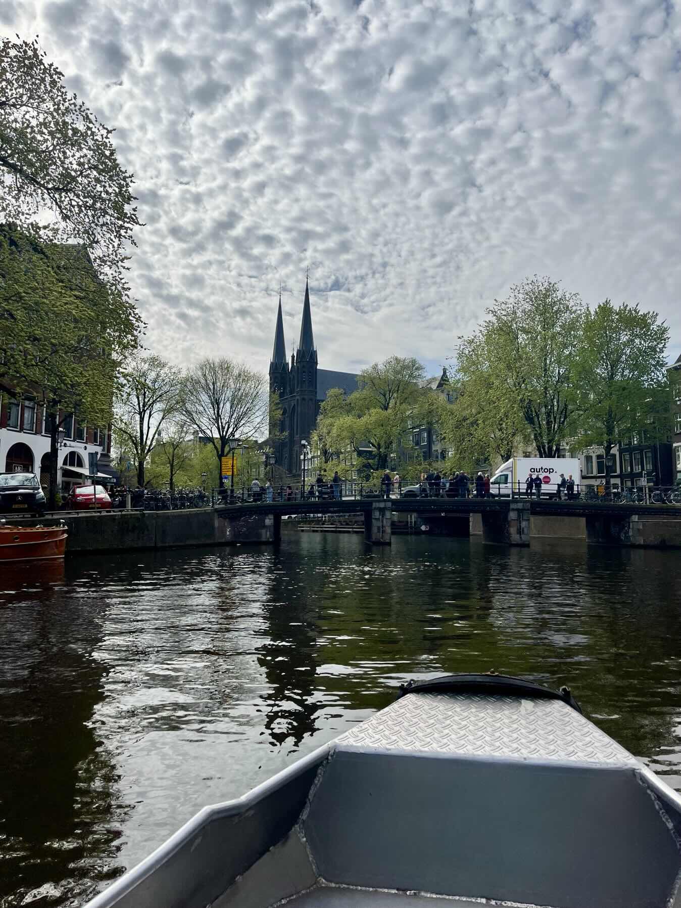 Amsterdam_63CCFC1A-378B-4AD1-966D-3B362CF96F47