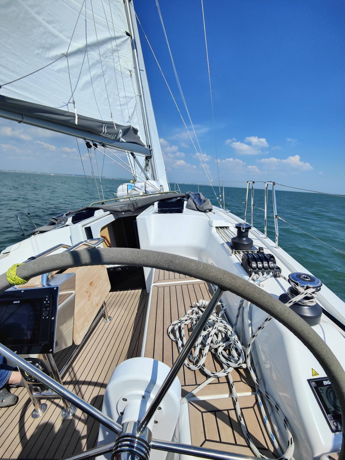 Stowaway _A84F37E1-BF08-4D2D-811D-4F2946FDE41F