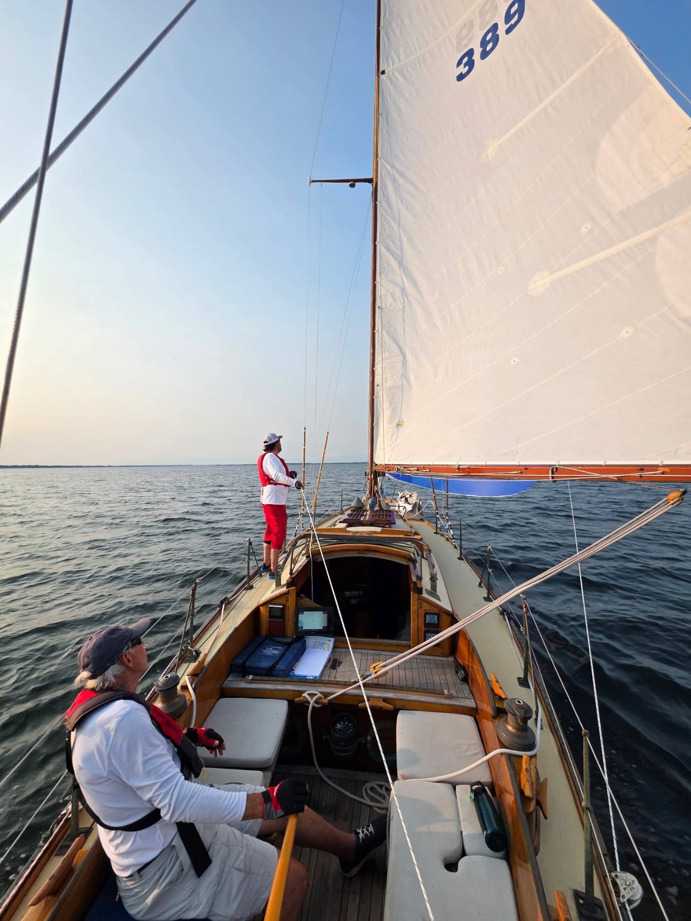 Day Sail _77609860-0E0B-4E72-822F-E9031E00F01E